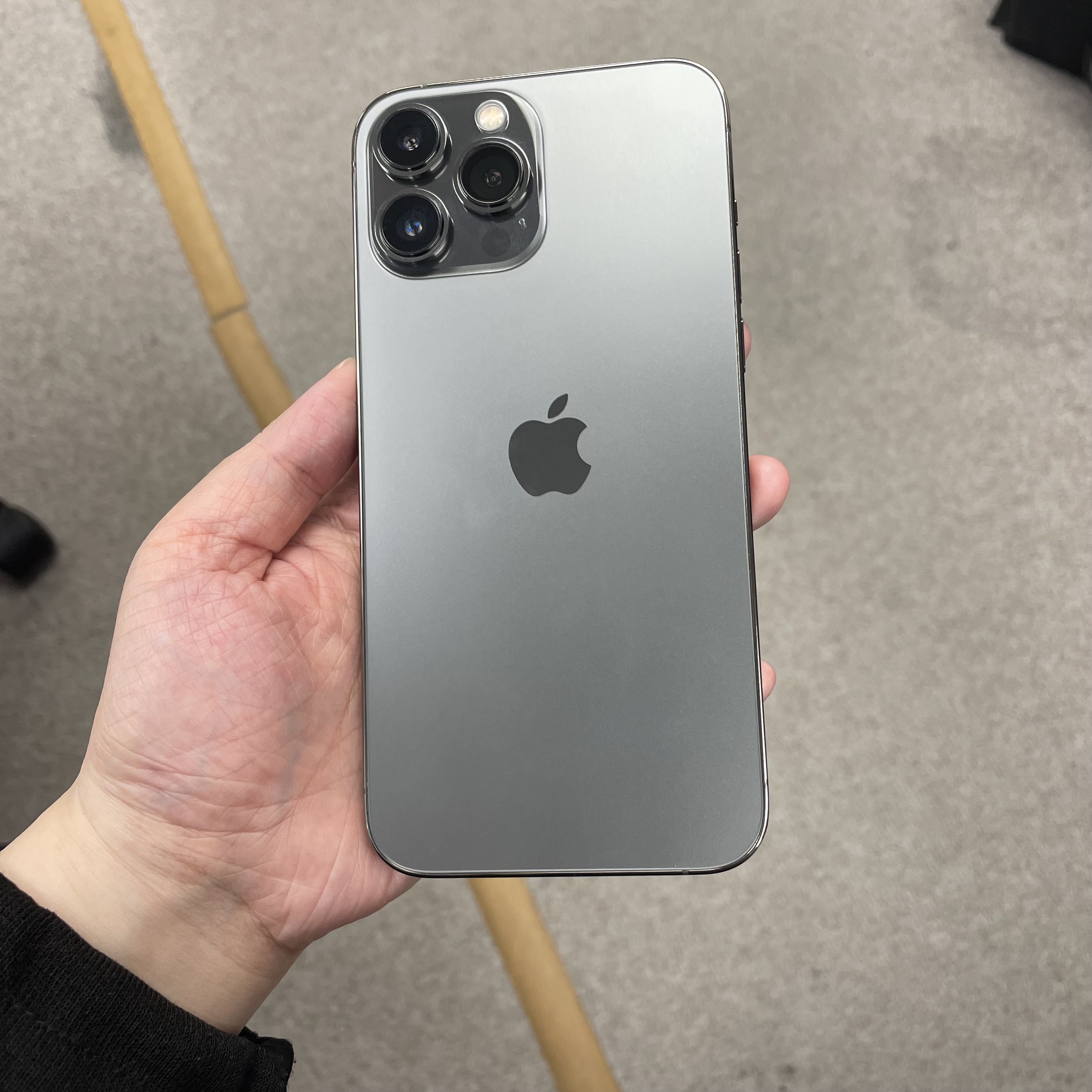 *6225 13 Promax 完美機 256GB 電100 黑色 black