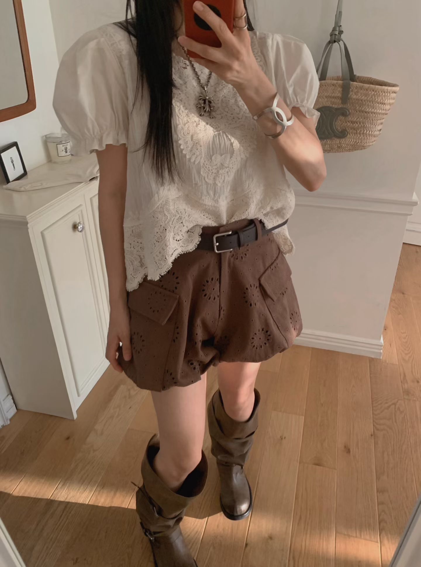 Embroidered lace blouse 