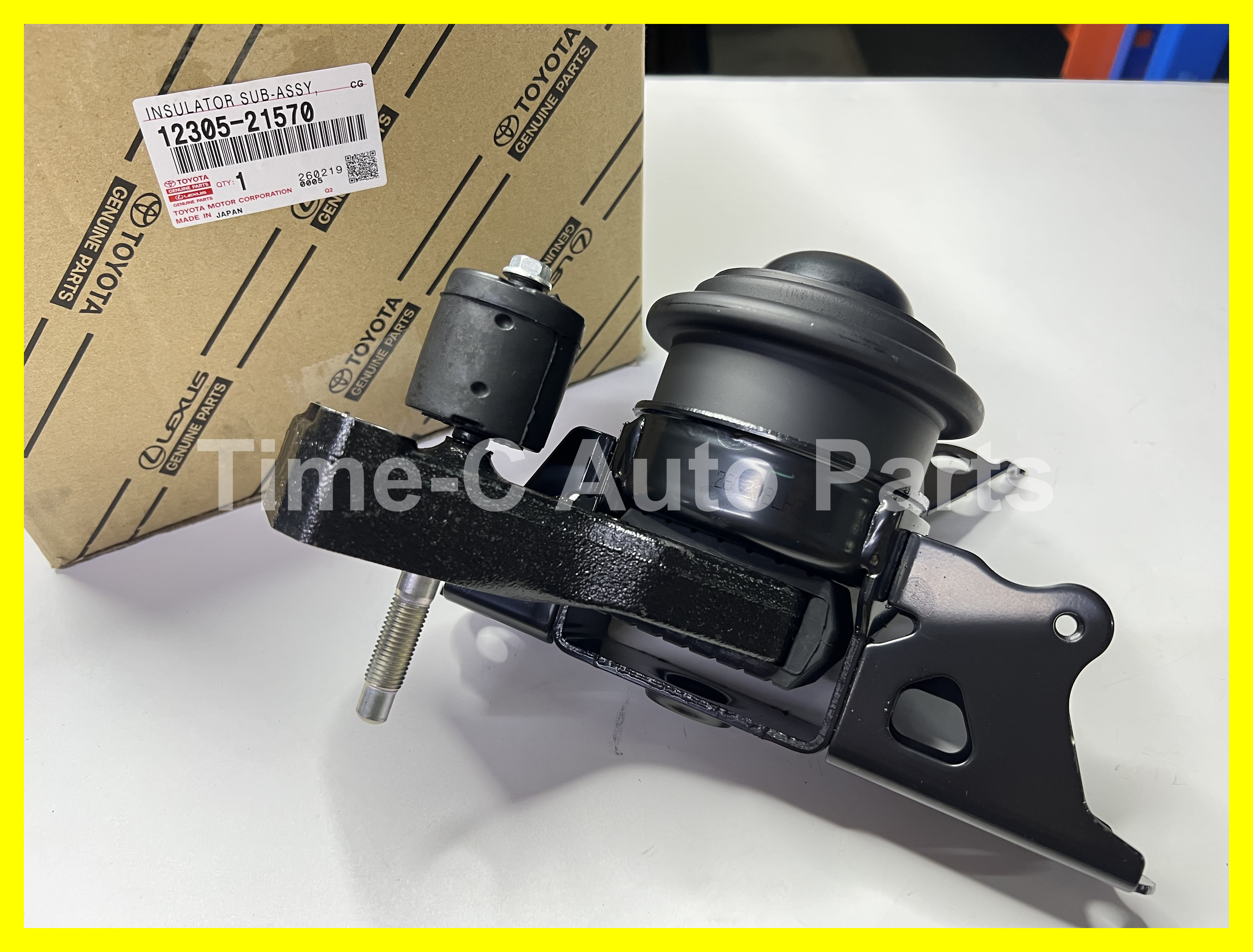右機器膠 12305-21570 - Toyota Prius C