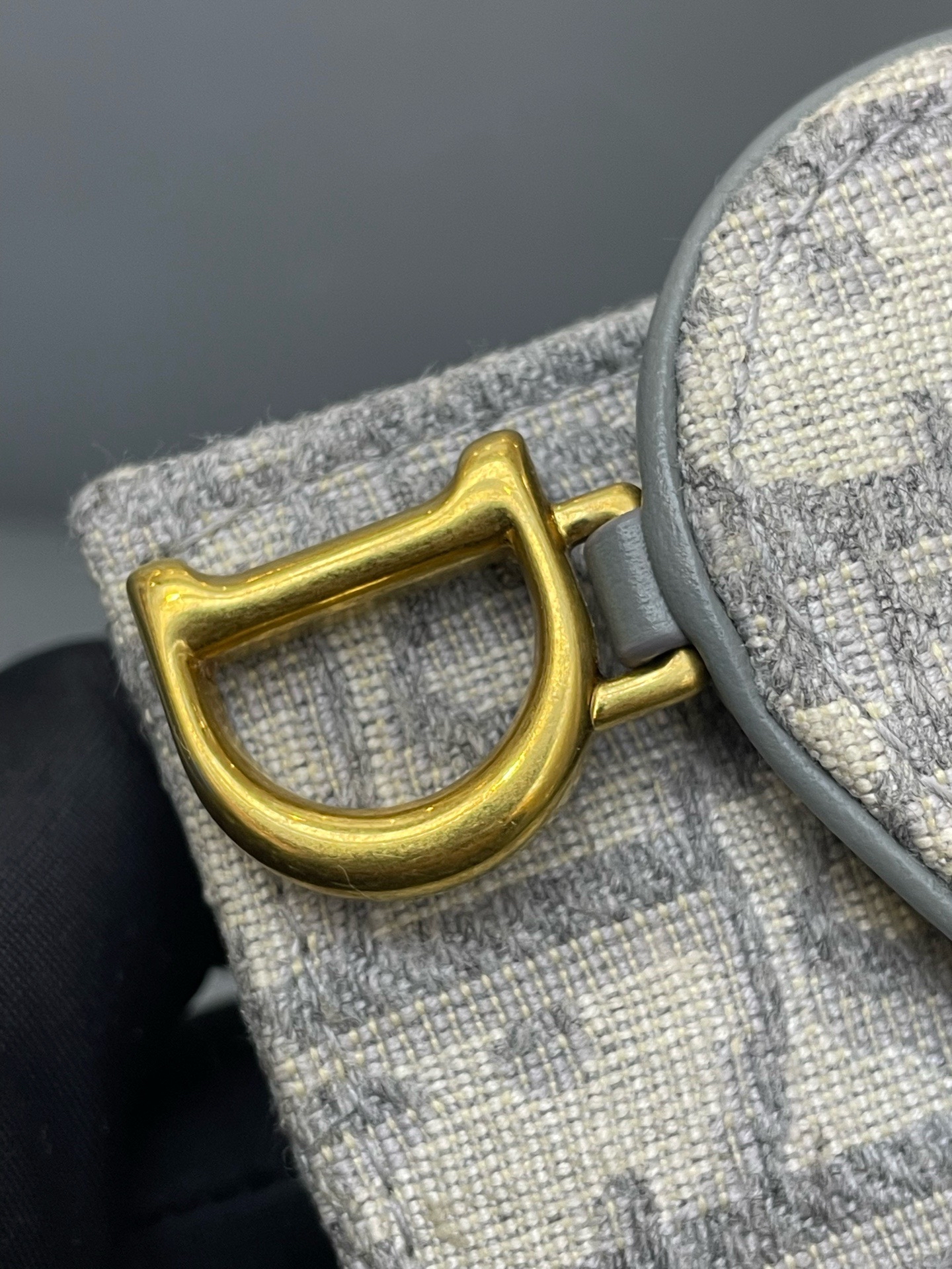 【預訂貨品】Dior經典灰色帆布卡包