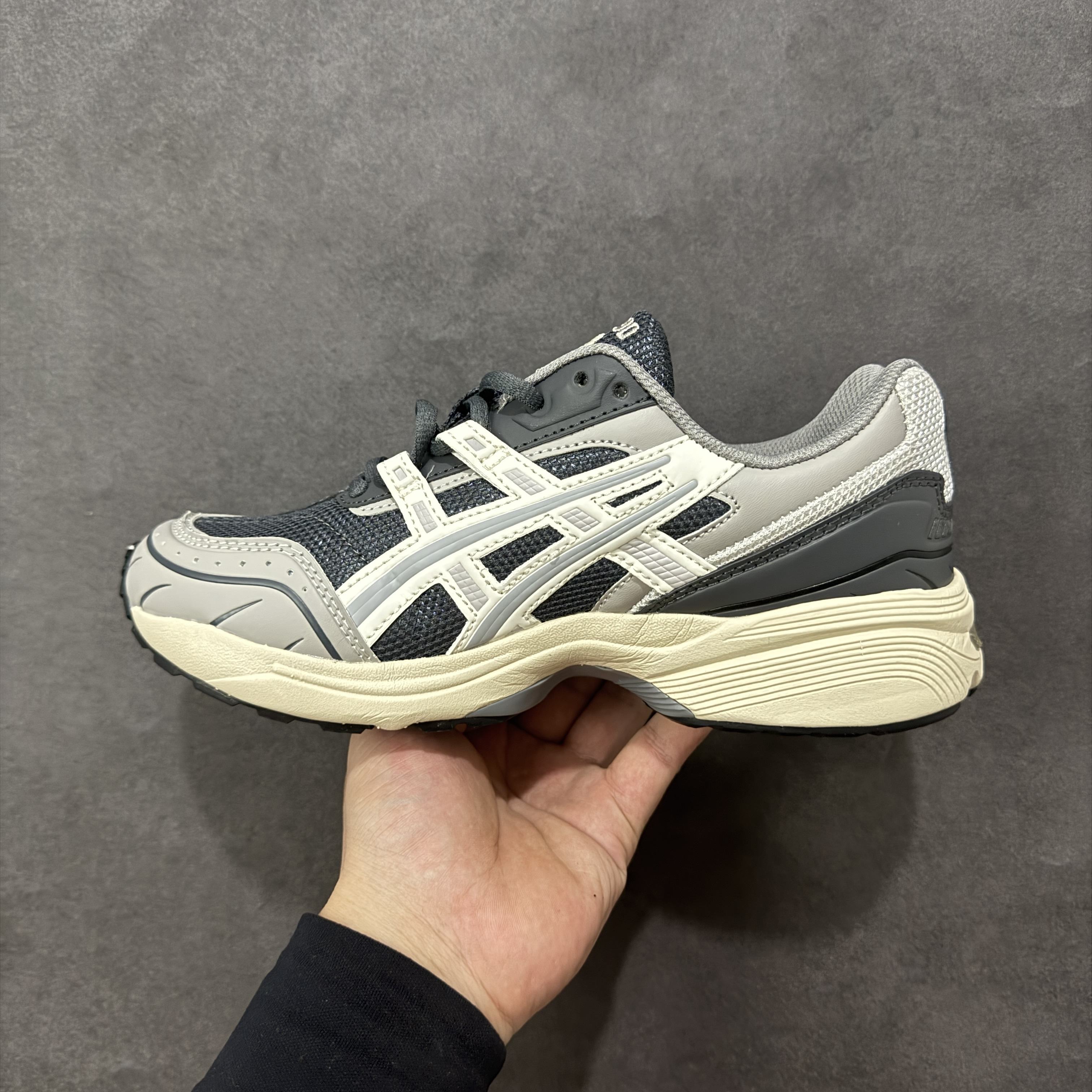 Asics GEL-1090 1203A243-026
