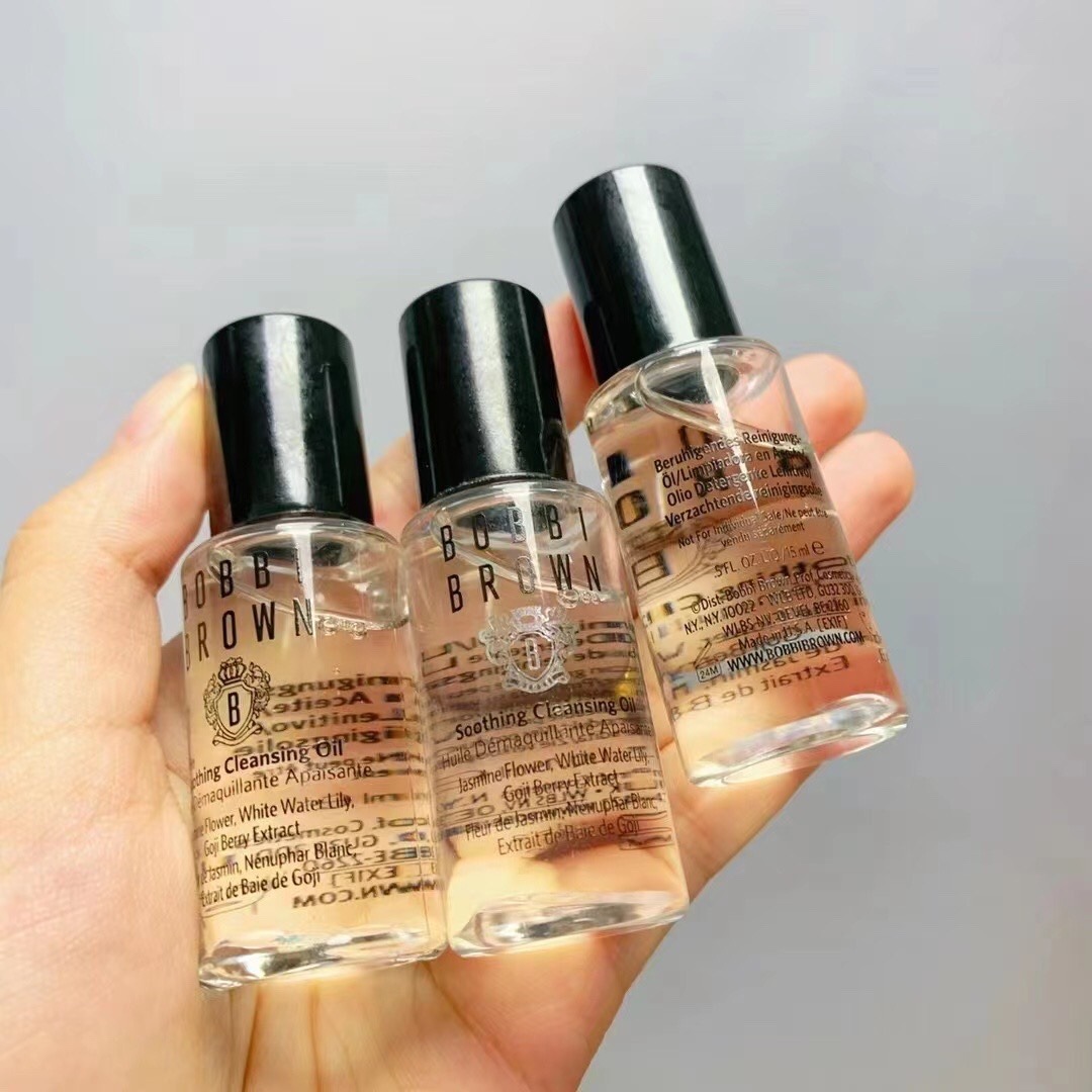 BOBBI BROWN  🤍  Soothing Cleansing Oil 皇牌 💯 水感舒緩卸妝油 15ml *1套2支