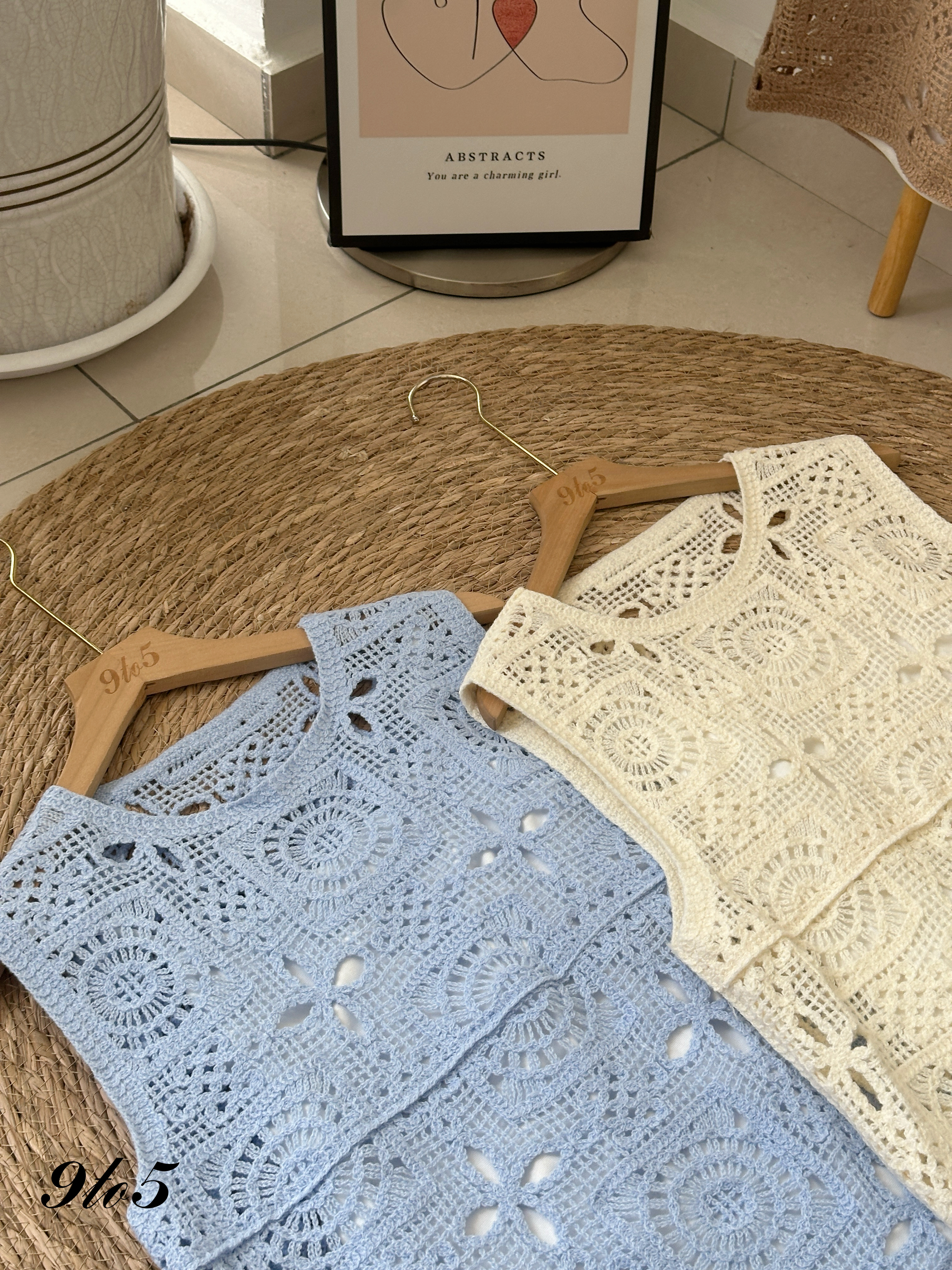 T4129 Sleeveless Bohemian Top - 4 Colors 