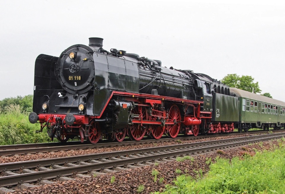 Märklin MHI Express 蒸汽機車 BR 01 118（博物館級）三軌交流電 DCC 音效 全新/ MHI Express Steam BR 01 118 (Museumslok) 3-rail A.C. DCC Sound NEW