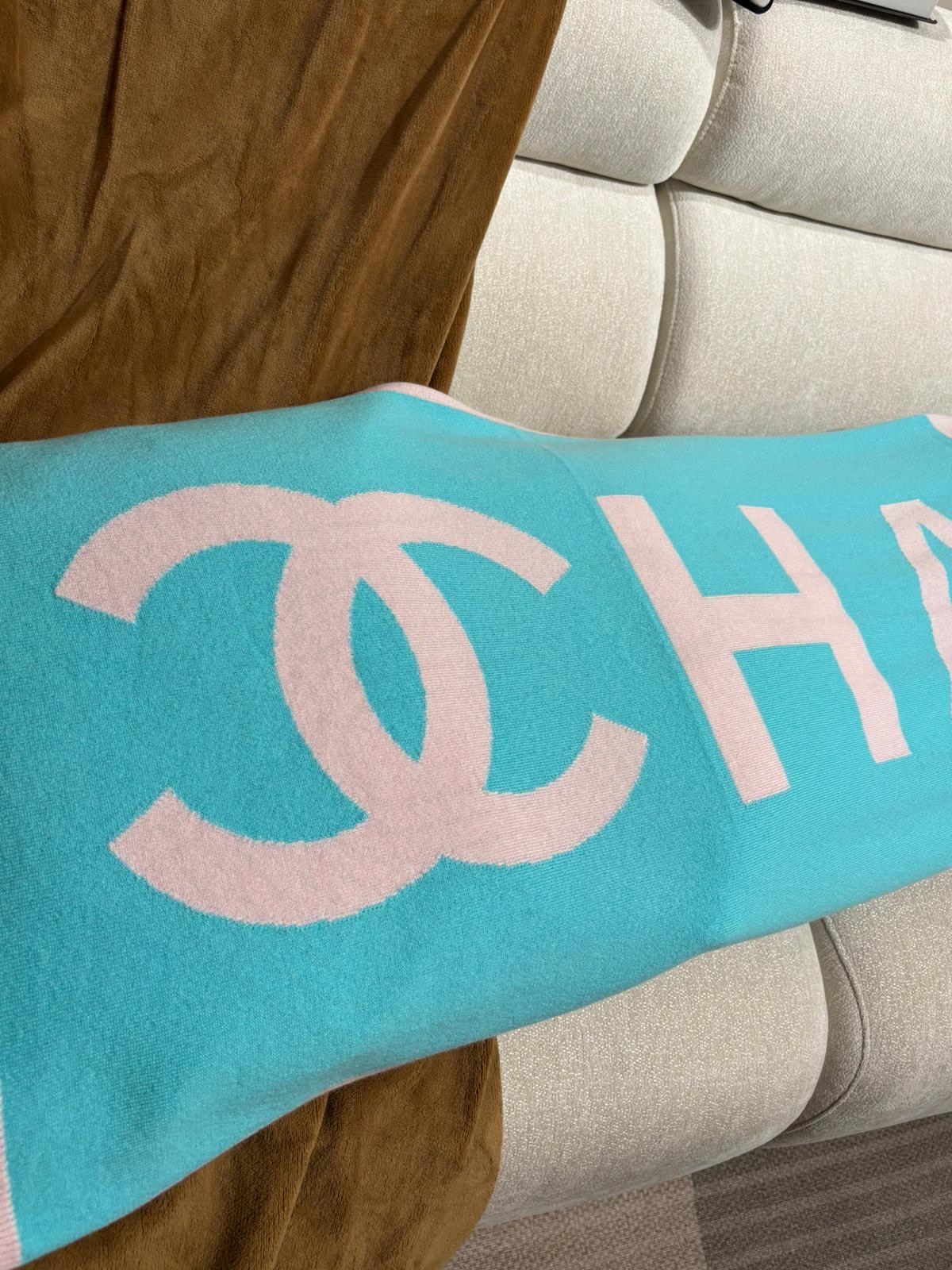 未使用品 Chanel cashmere scarf 披肩/圍巾 100%Authentic,unused✅box 