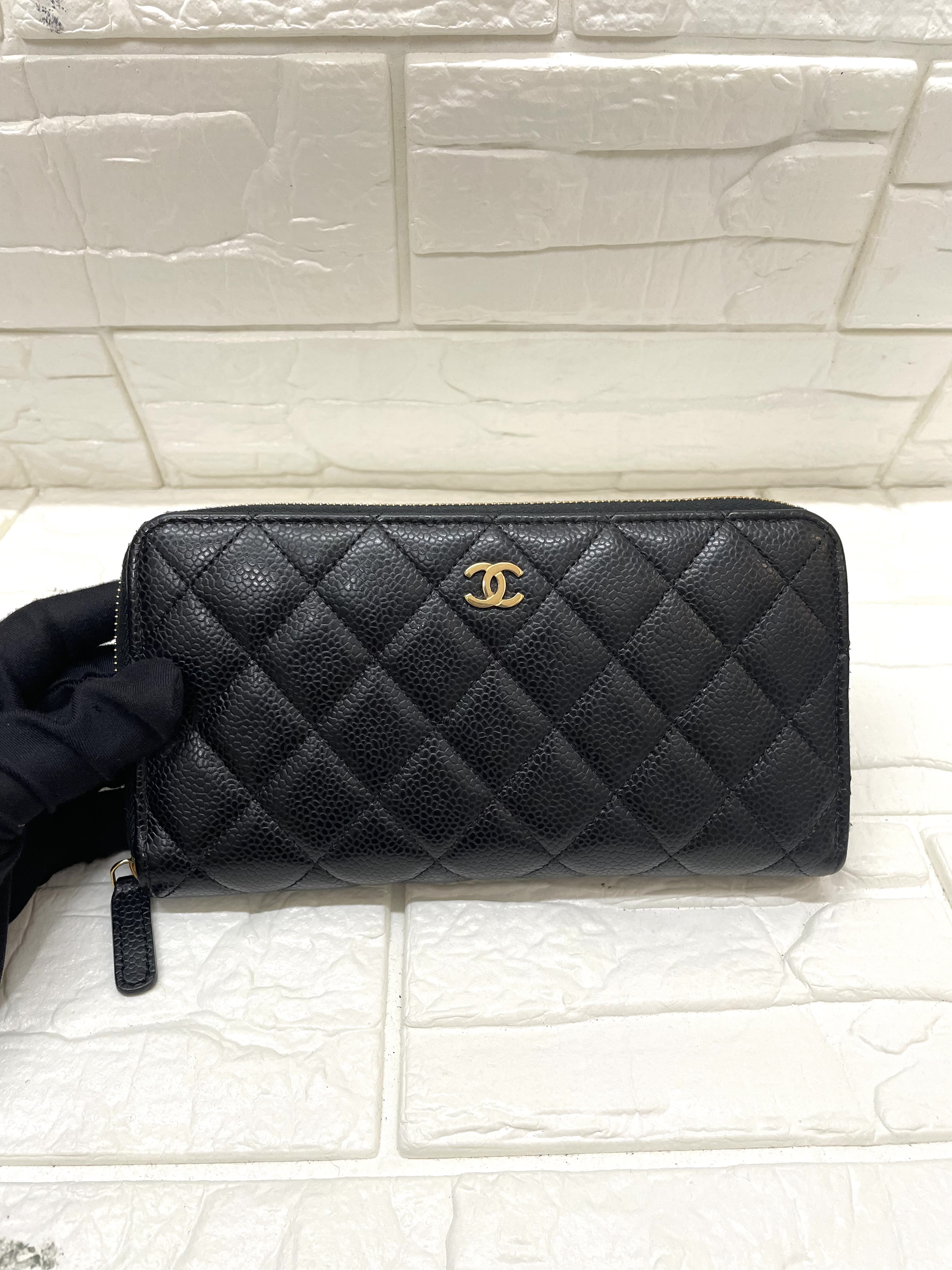 Pre-owned Chanel Wallet