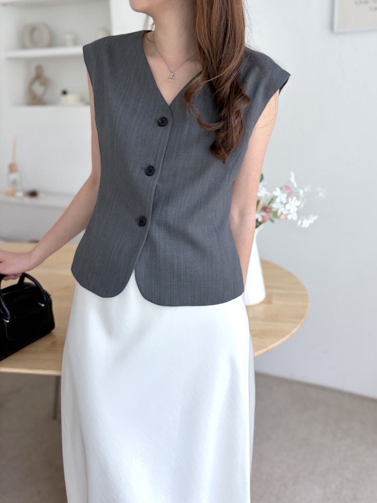 Signature Linen Blend Vest (Charcoal)