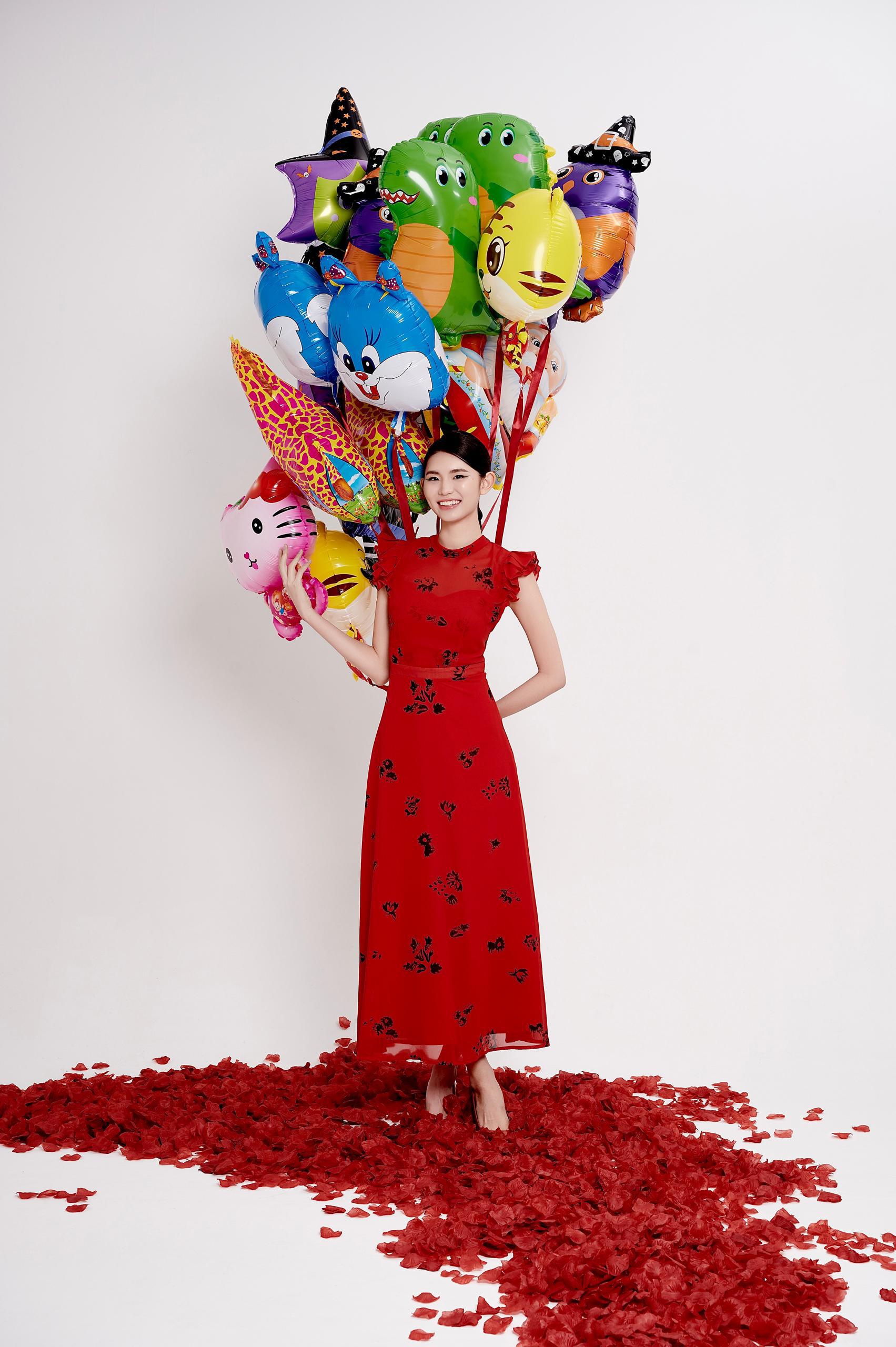 荷叶袖雪纺连身裙 2137