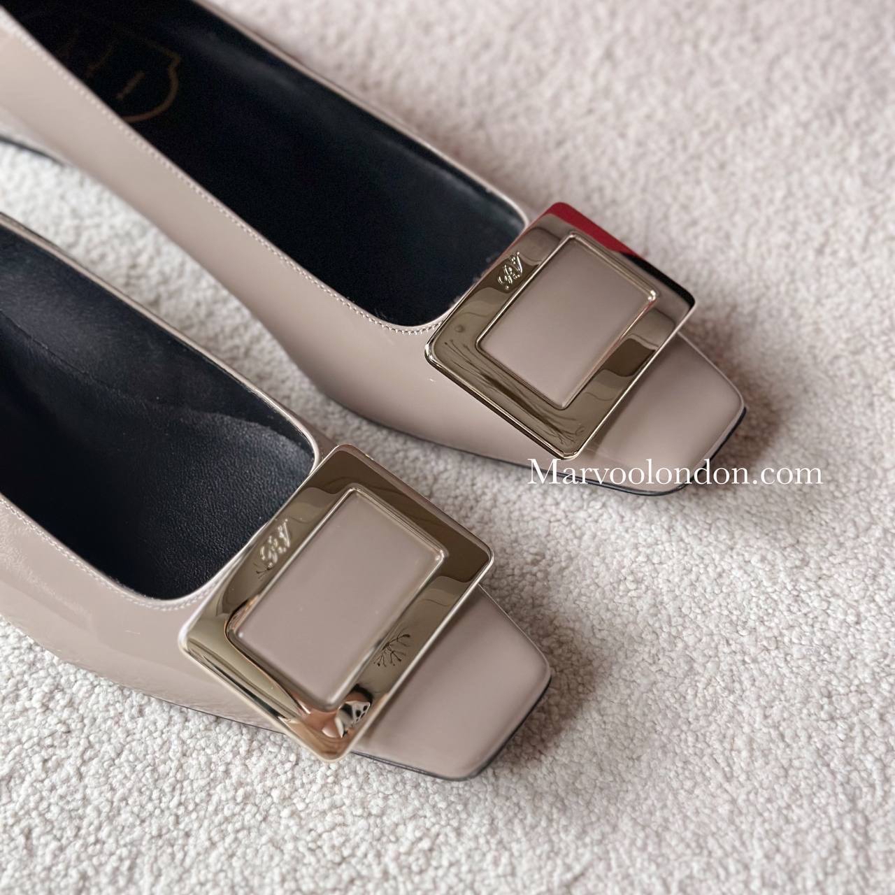 限時優惠🩷訂貨📮RV 經典款Belle 2.5cm 大象灰漆皮  Size 35/35.5/36/36.5/37.5