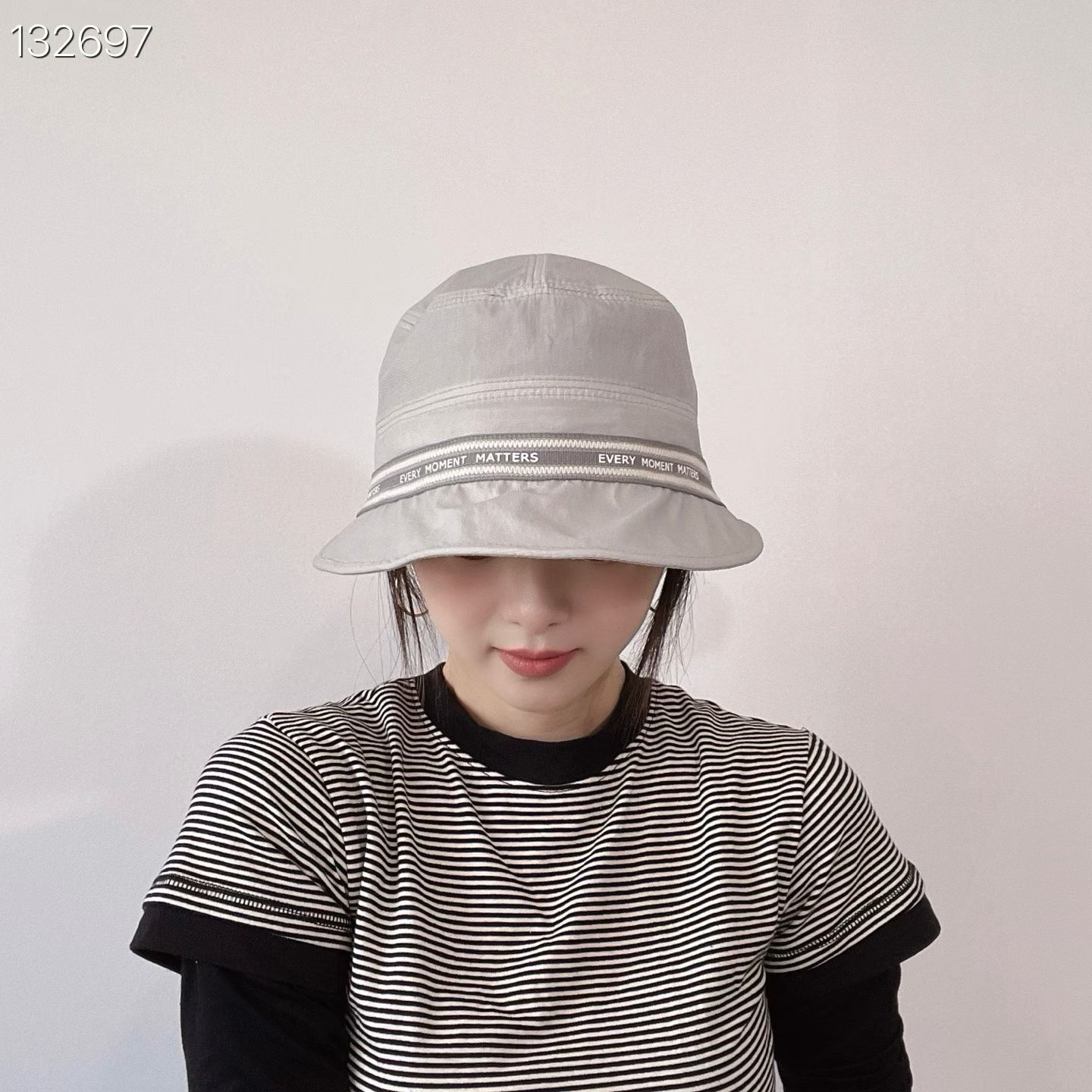 LY11 拼英文字薄漁夫帽