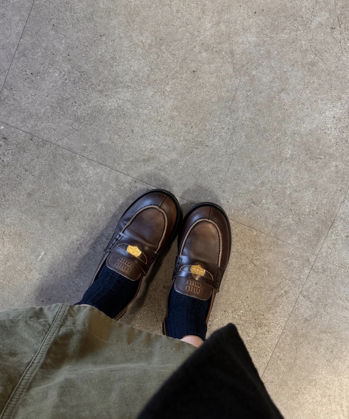 限時優惠✨訂貨🍒MIUMIU 造舊loafer   Size 36-39/40