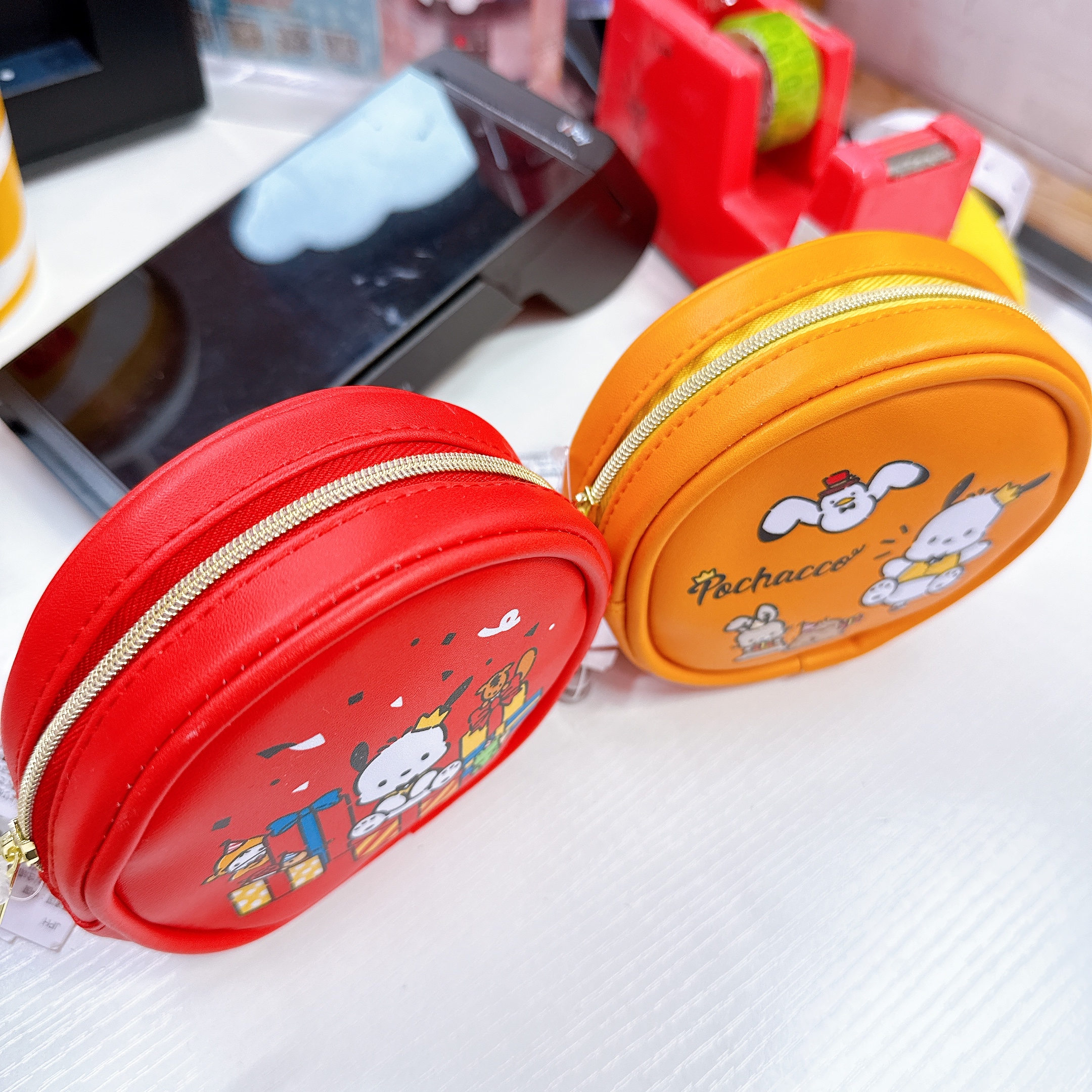 日本直送本店獨家發售Sanrio水怪 pc  星之卡比化妝袋 銀包