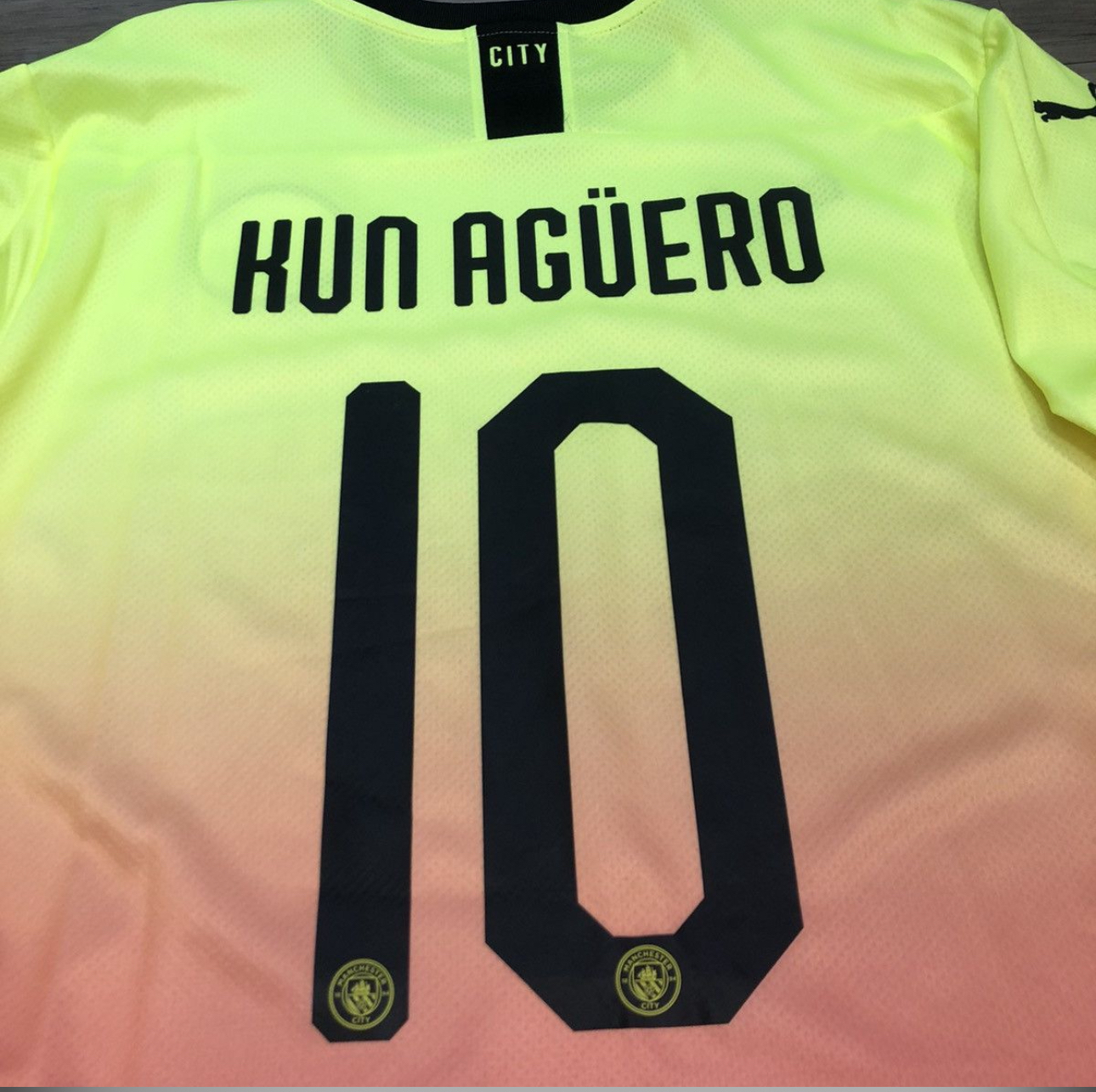 Manchester City 19/20 3rd away shirt #10 Aguero (Bnwt)