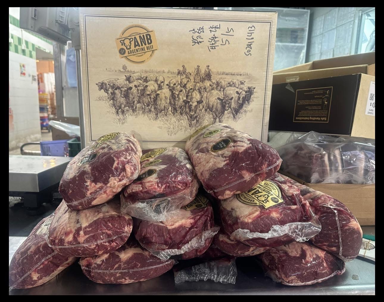 冰鮮阿根廷純天然無激素安格斯草飼牛肉眼（原條85折）