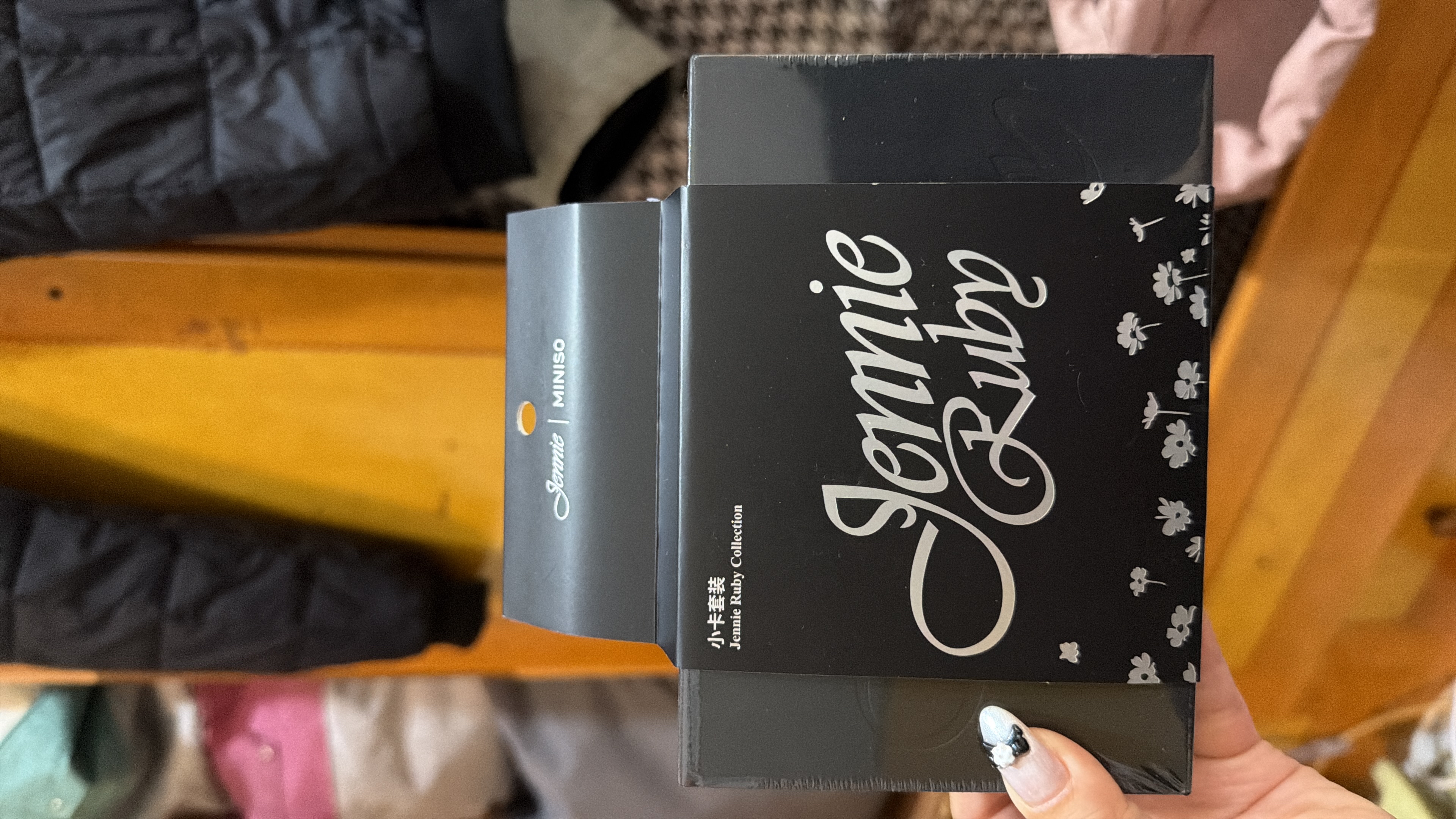 現貨 JENNIE RUBY X MINISO 小卡套裝