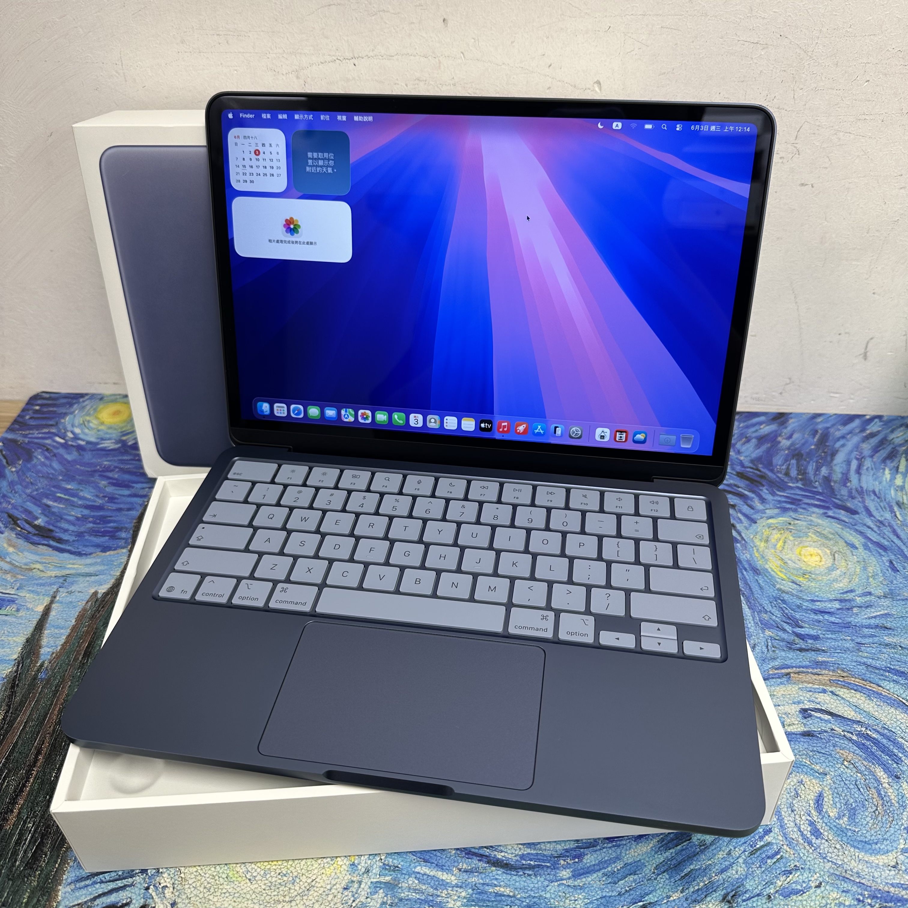 #5935 APPLE  MacBook Neo A18 Pro CPU/ 8GB Ram/256GB SSD/5核心GPU/Liquid Retina Mon/13吋/藍色/Gaming Laptop / Notebook / 超強續航能力/文書機 / 畫圖 / 剪片 / Movie / Netflix 