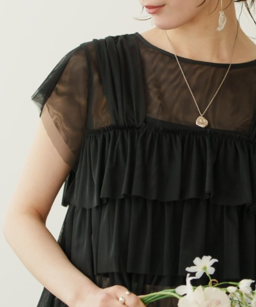 薄紗荷葉邊法式袖上衣【JT037】