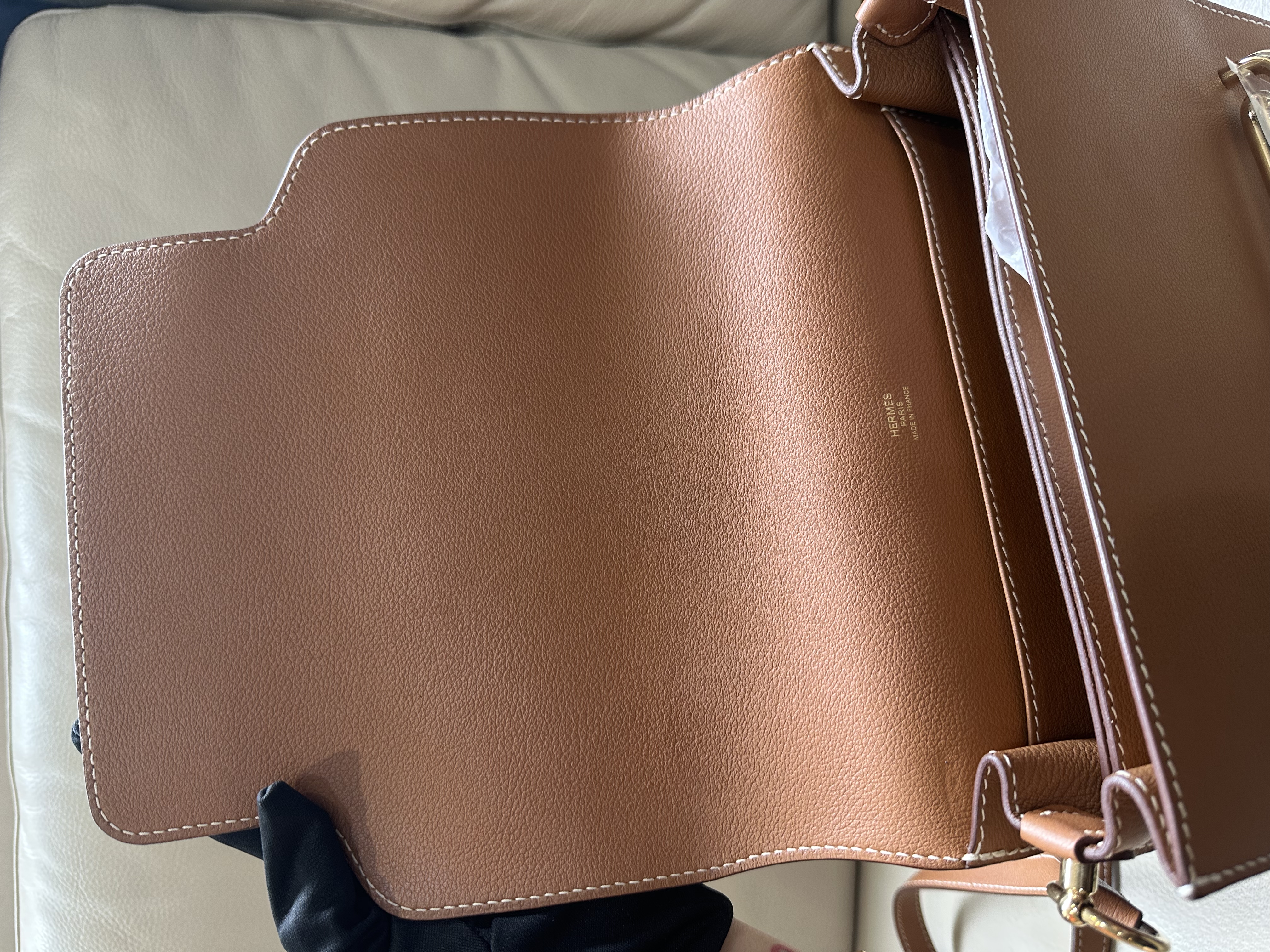 Pre-Owned HERMES Roulis 23 / Stamp D / Product Code: 26042501