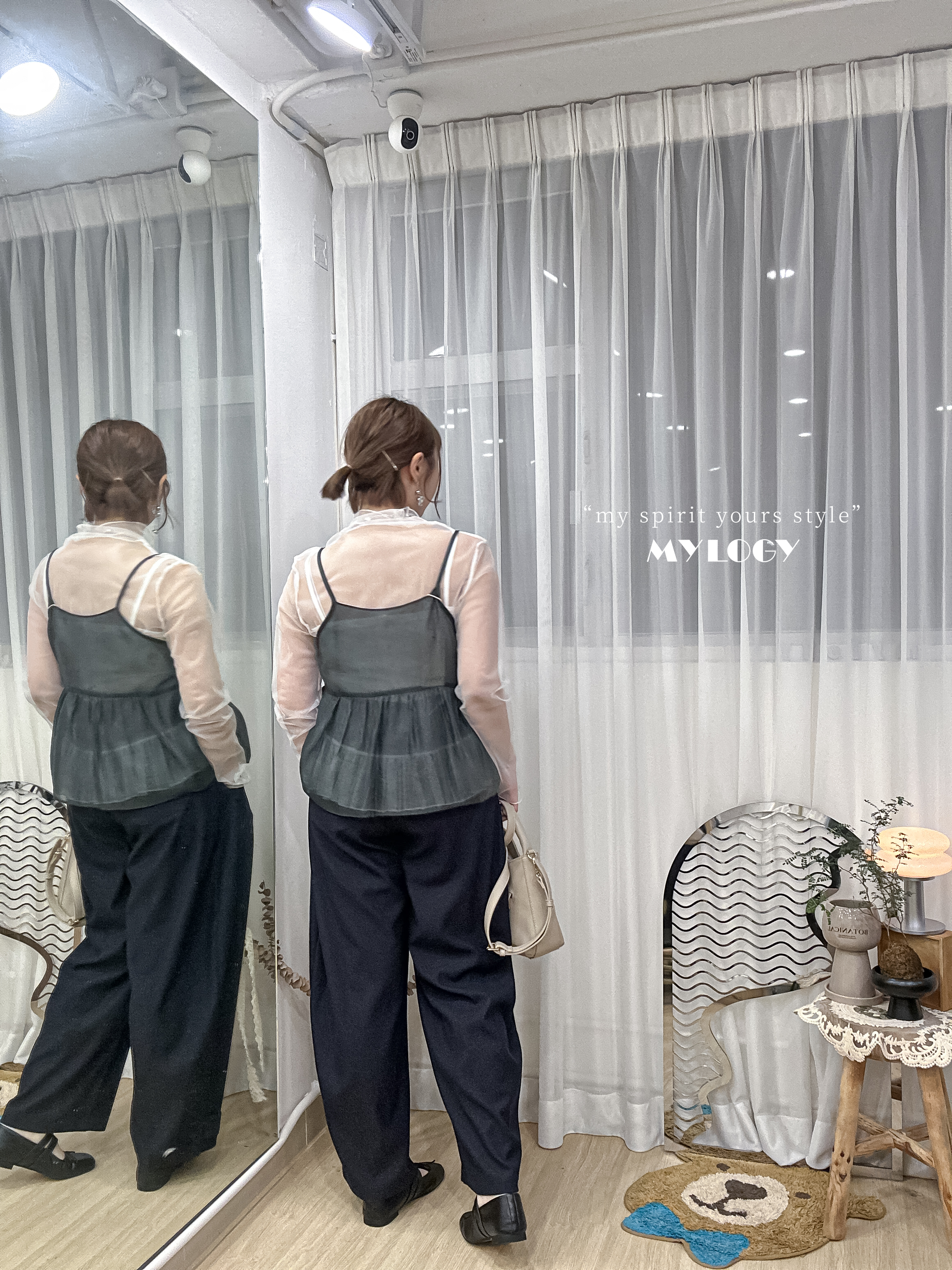 造型輕盈呼吸術～高領薄紗裙擺罩衫 NK0002