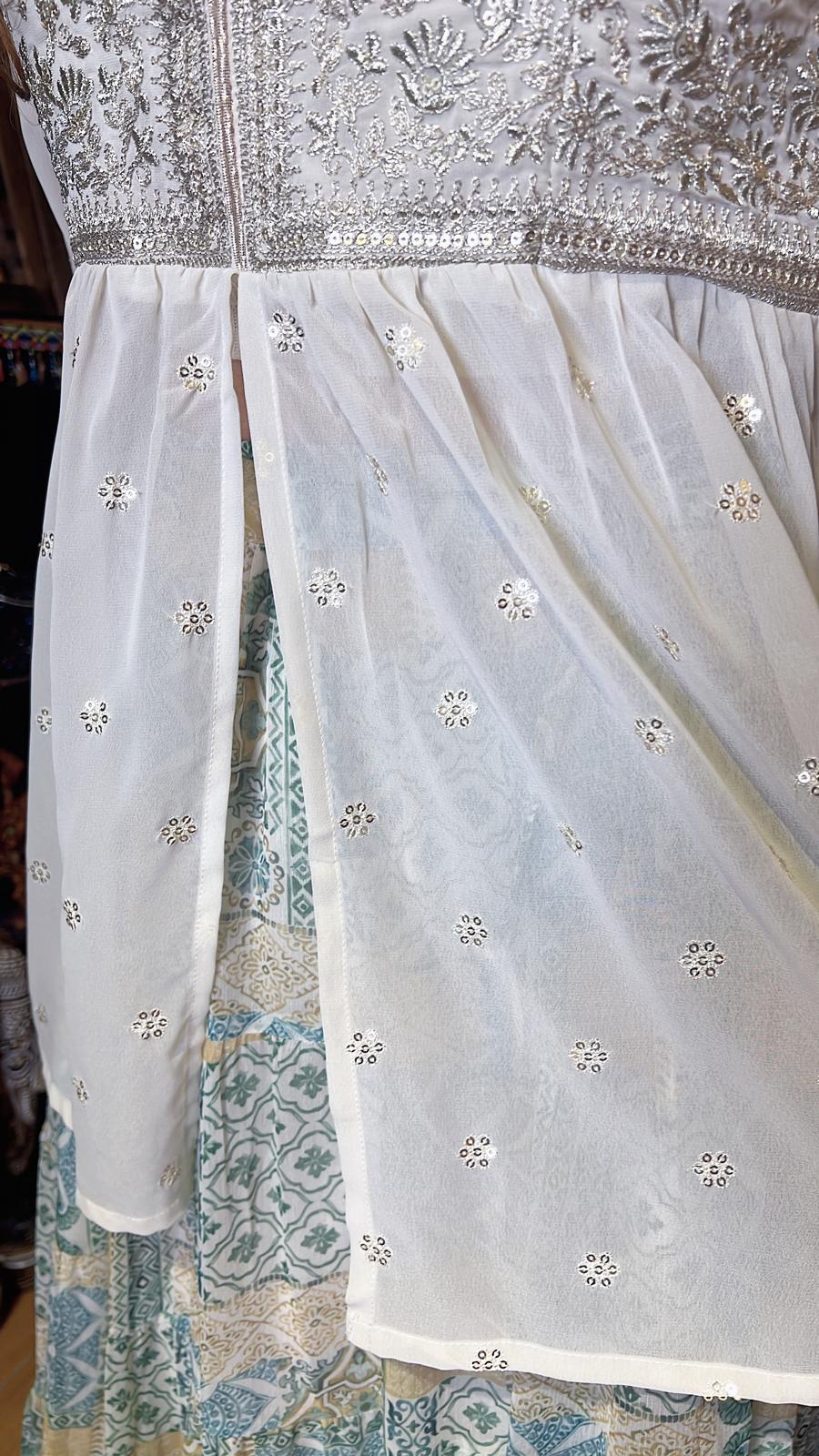 Milky White See-through Y neck full emb. mid sleeve top #634