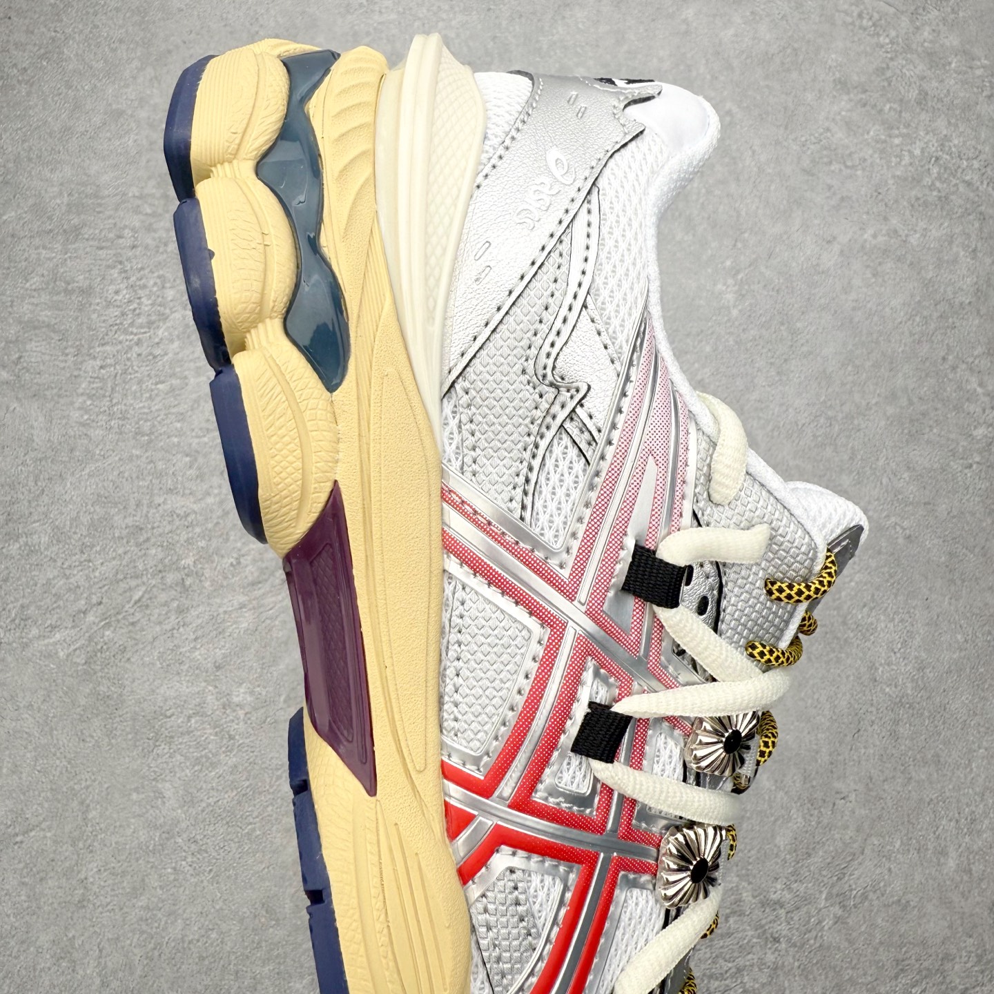 Toga x Asics Gel-Cumulus 16