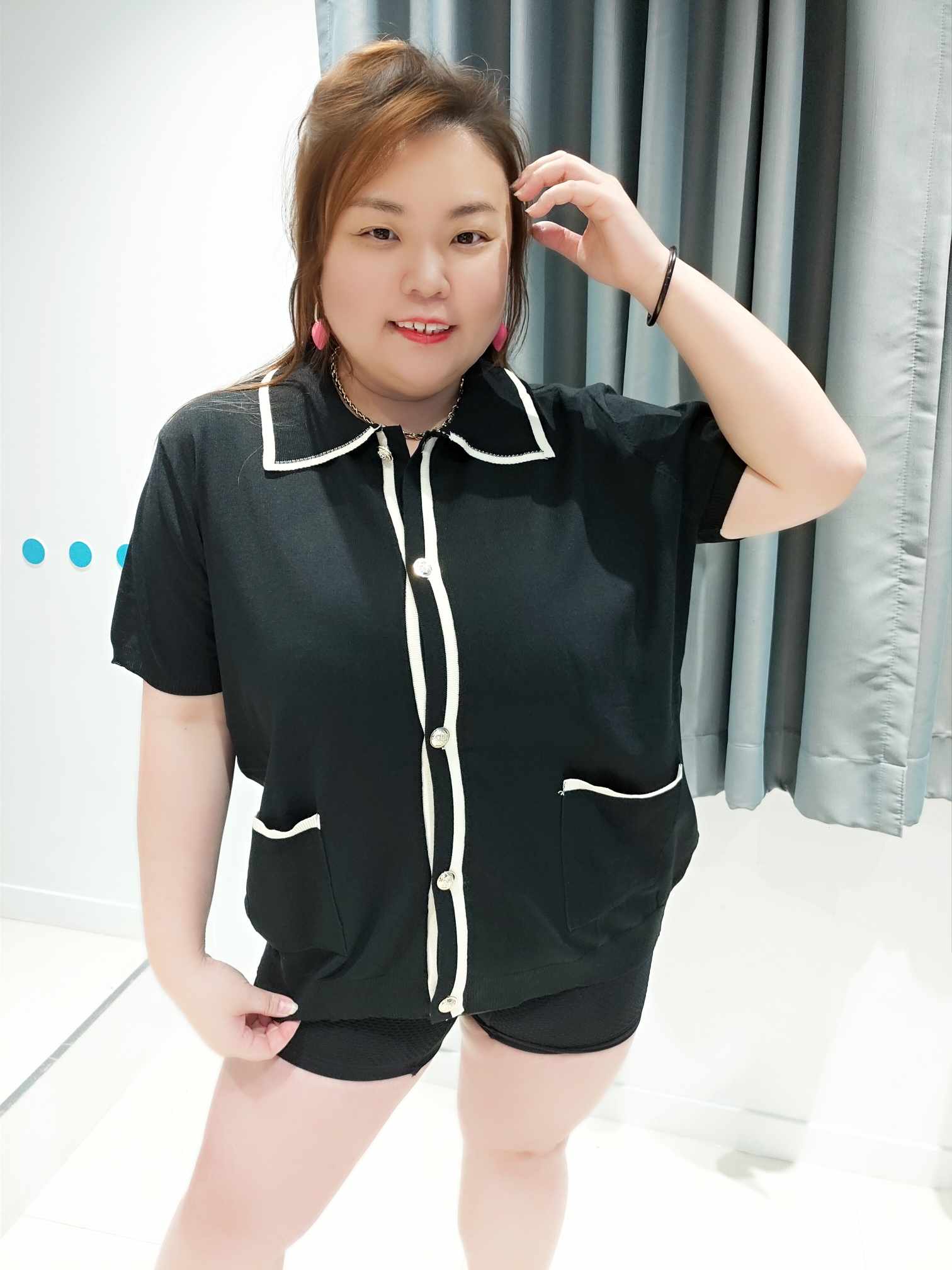 DSF13 翻领排扣针织上衣