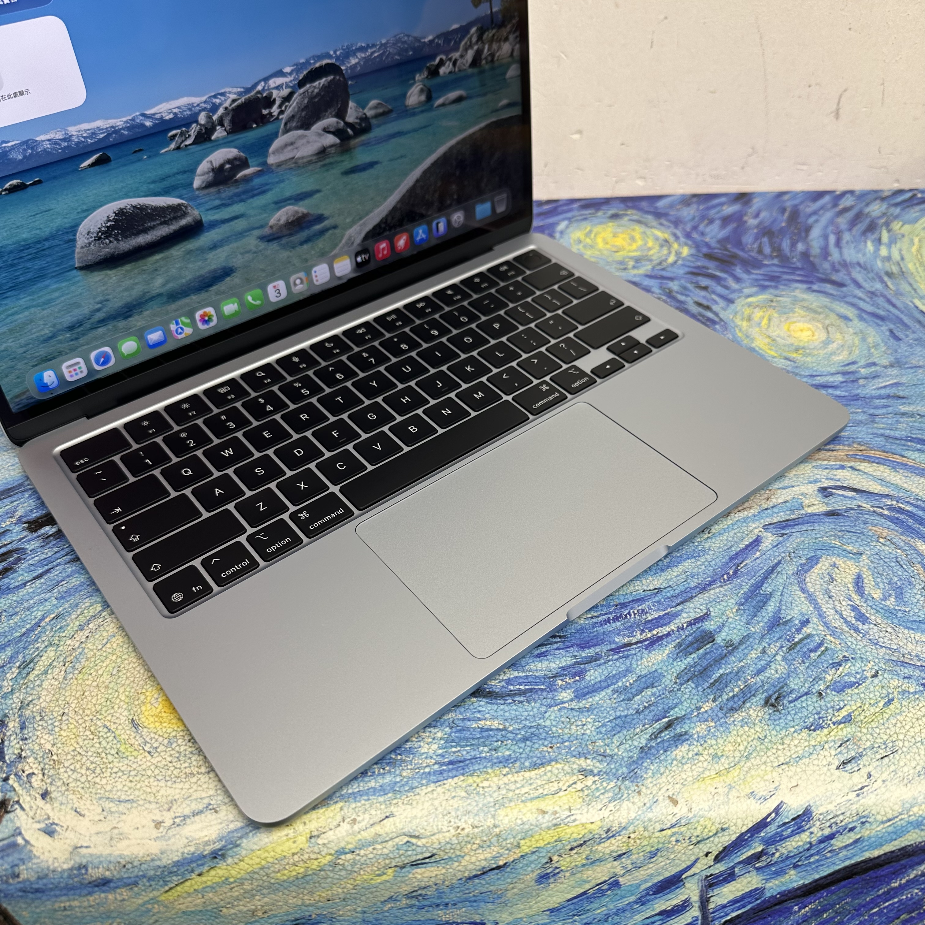 #5932 APPLE  MacBook Air M5 2026 M5 CPU/ 16GB Ram/1TB SSD/10核心GPU/Liquid Retina Mon/13吋/天藍色/Gaming Laptop / Notebook / 超強續航能力/ 原廠保養/ 文書機 / 畫圖 / 剪片 / Movie / Netflix / 香港行貨✨/ Apple Care+