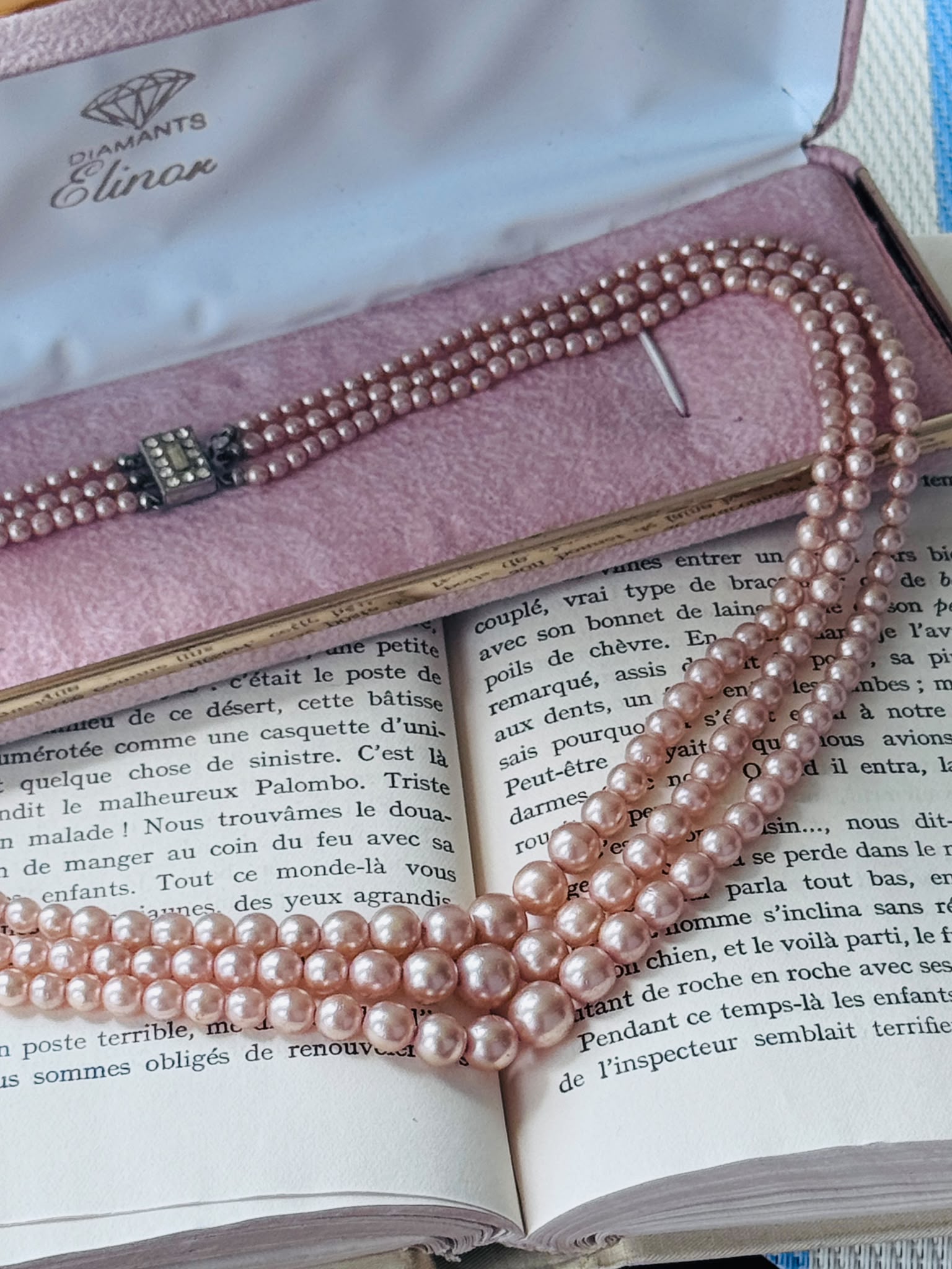 C.a. 1960s 17-18" Three-Row Graduating Pink Glass Pearl Necklace (MT2603)