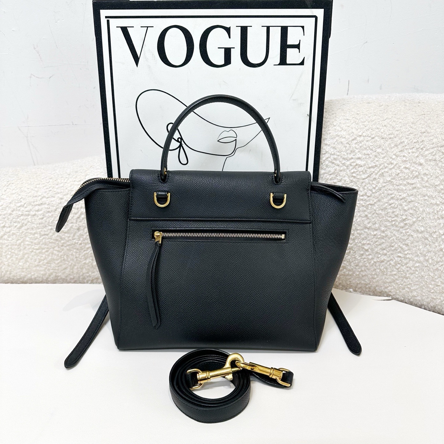 【預訂貨品】Celine Micro 黑色牛皮鯰魚包