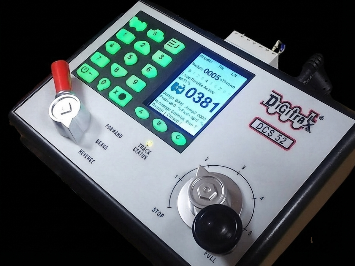 Digitrax DCS52 Zephyr Express: All-in-one Command Station 美國鐵路模型數碼控制器