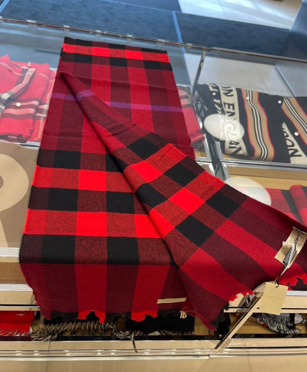 現貨 Burberry classic red scarf 經典紅格紋圍巾