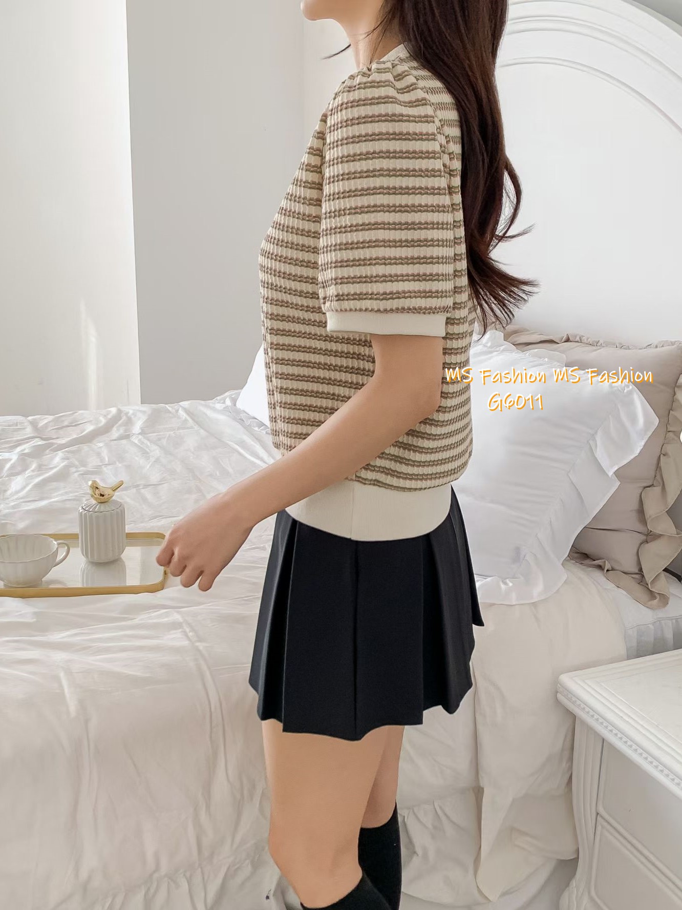 G6011 韓國🇰🇷靚色橫間top