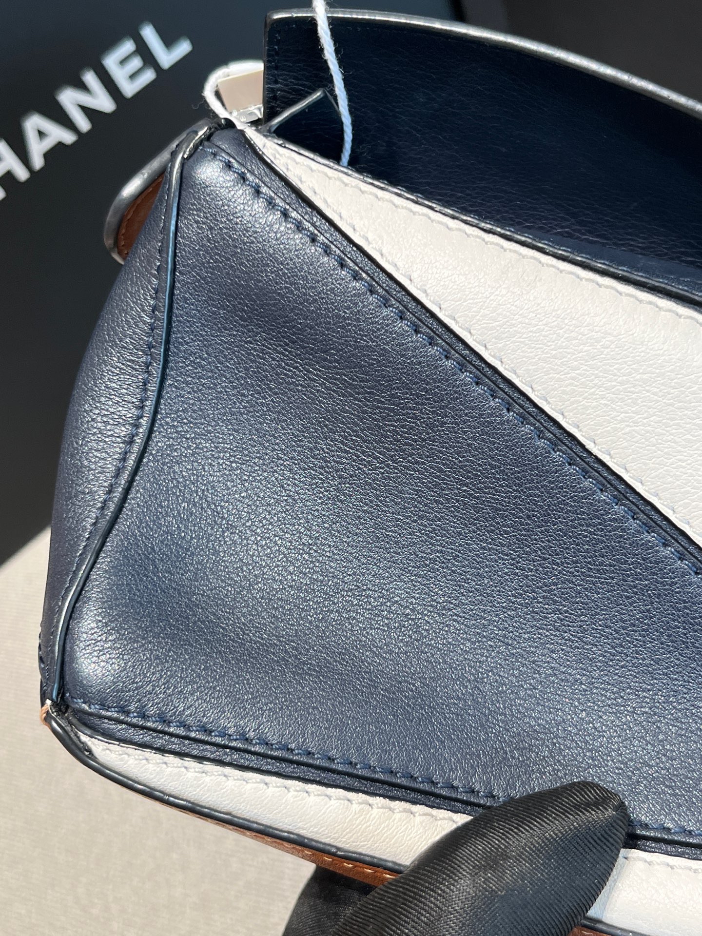 【預訂貨品】Loewe 海軍風三拼色 minipuzzle