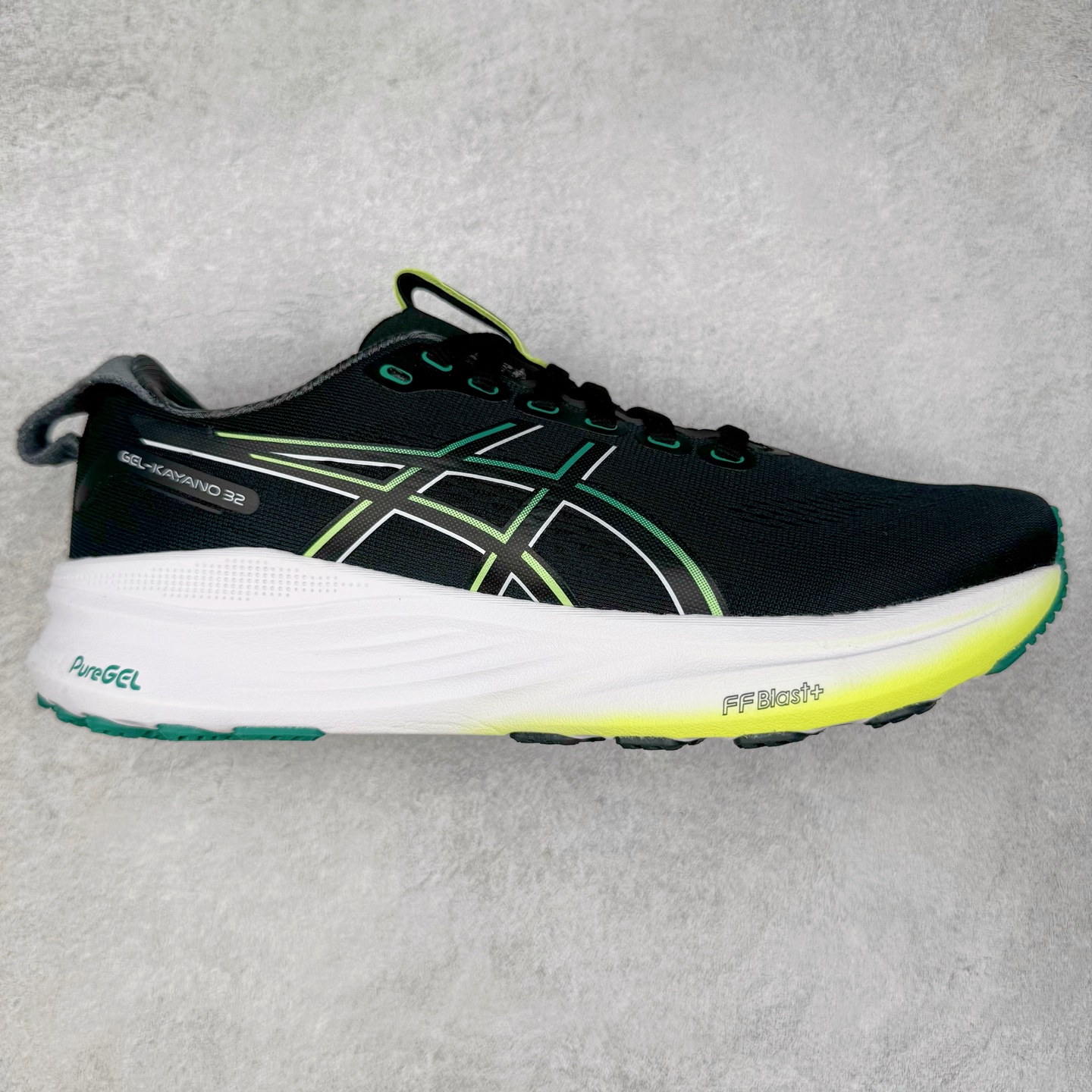 Asics Gel-Kayano 32