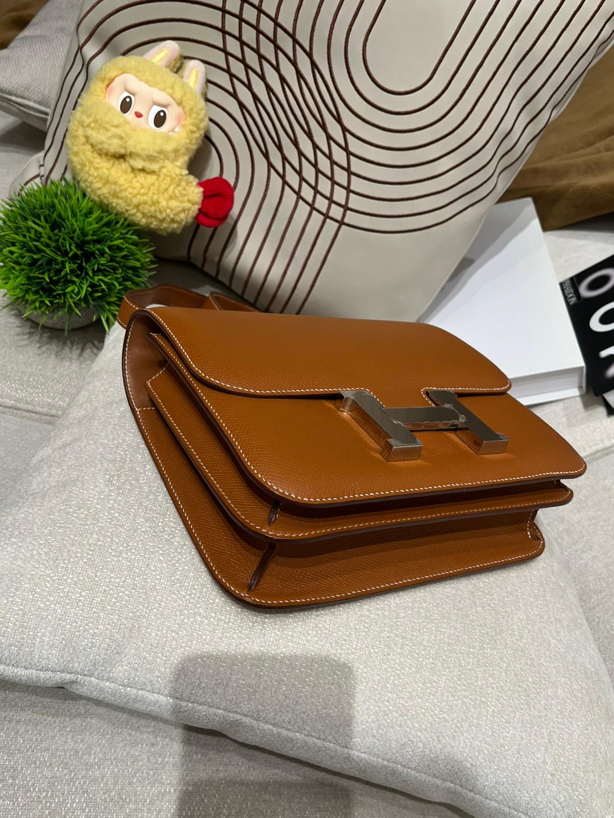 HERMES CONSTANCE 24, STAMP Z GOLD 銀扣，EPSOM牛皮，原裝貼 100%Authentic ,98%new ✅dust bag ✅box 