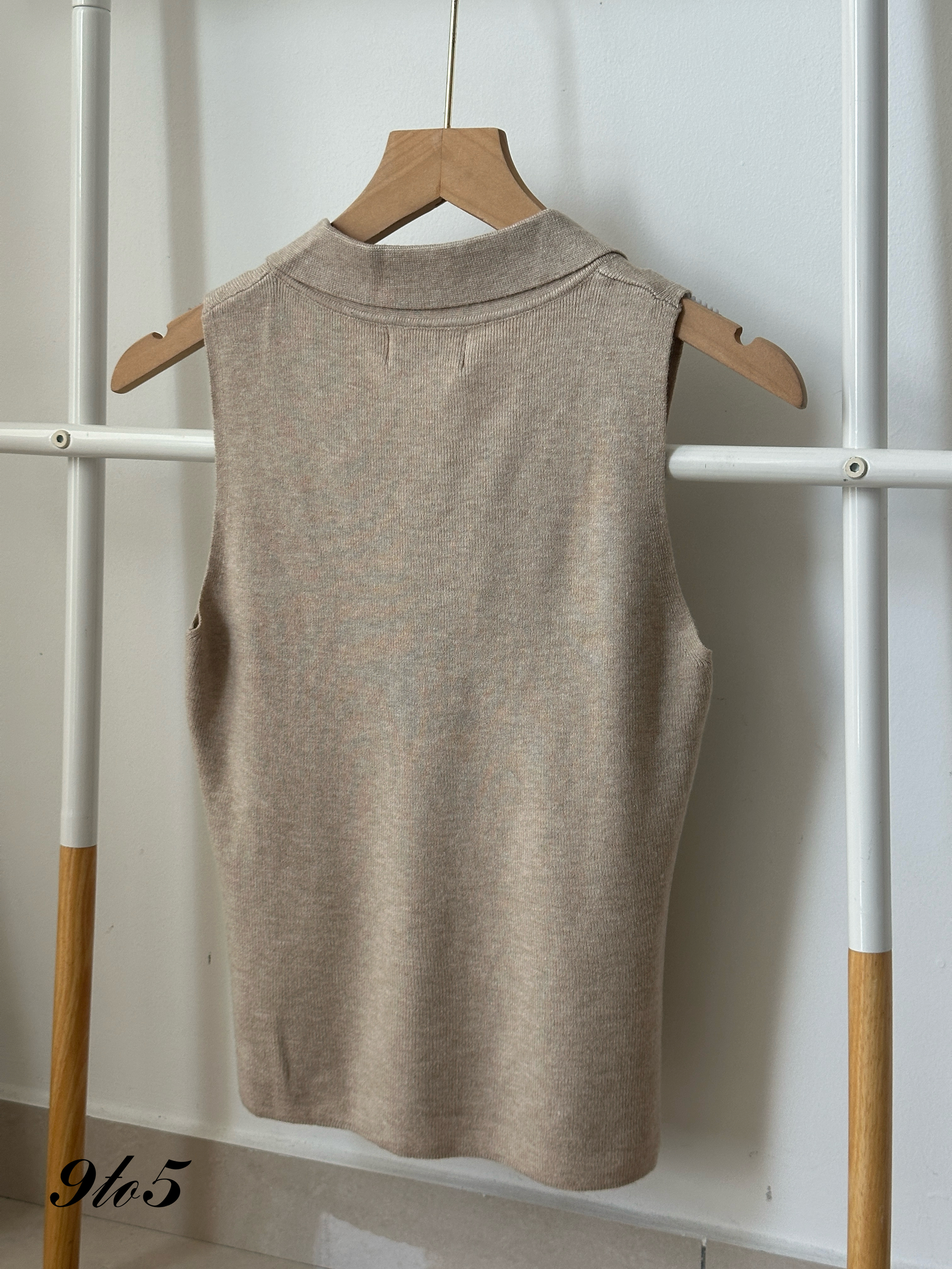 T3976 Sleeveless Knit Top - 3 Colors