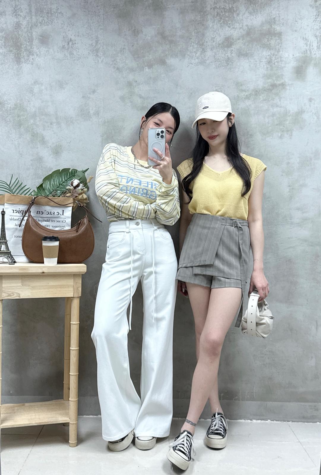 E06 前帶直腳牛仔褲