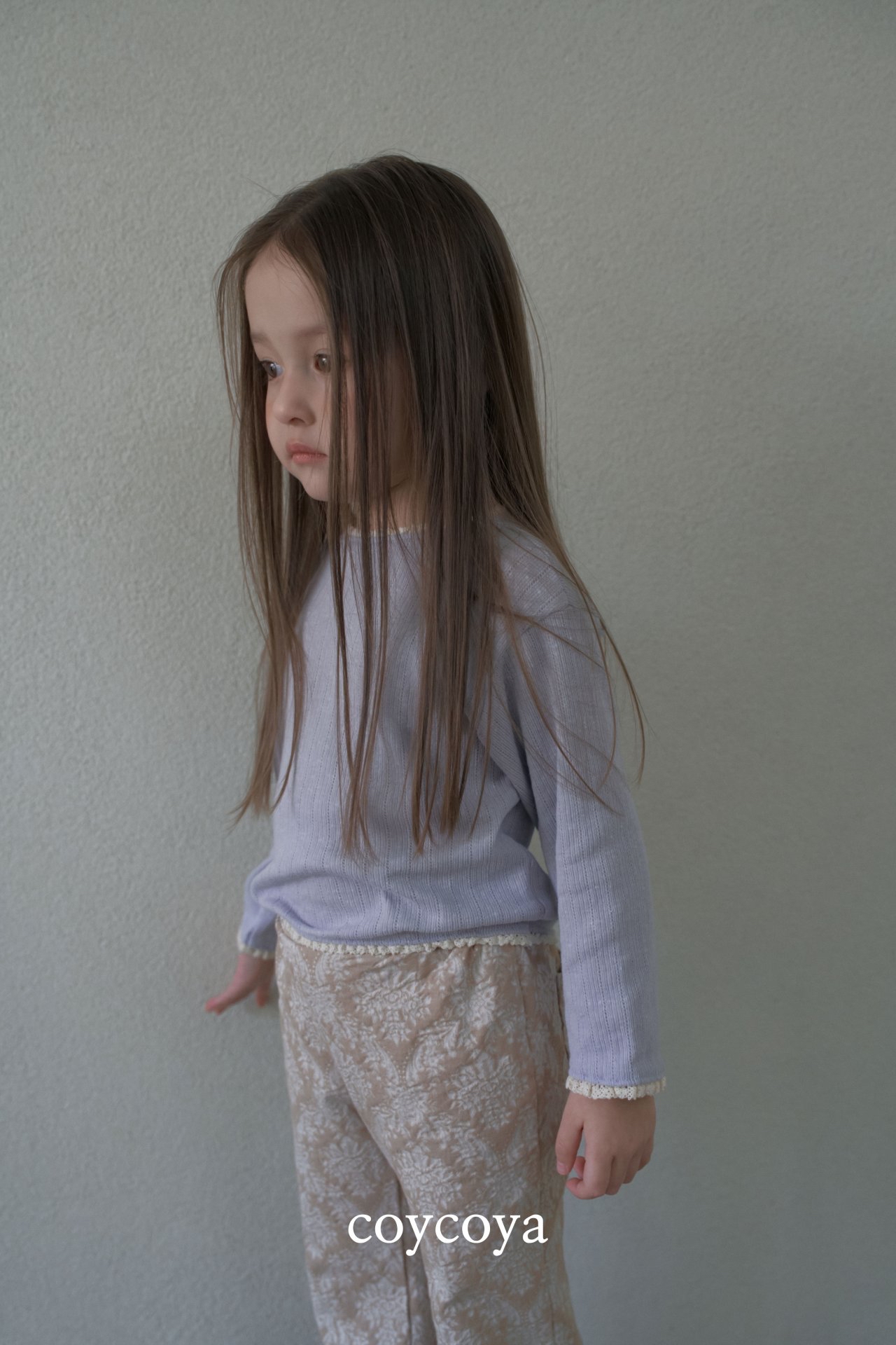 🌸預訂 韓國直送🌸🇰🇷COYCOYA兩色奢華提花半喇叭褲