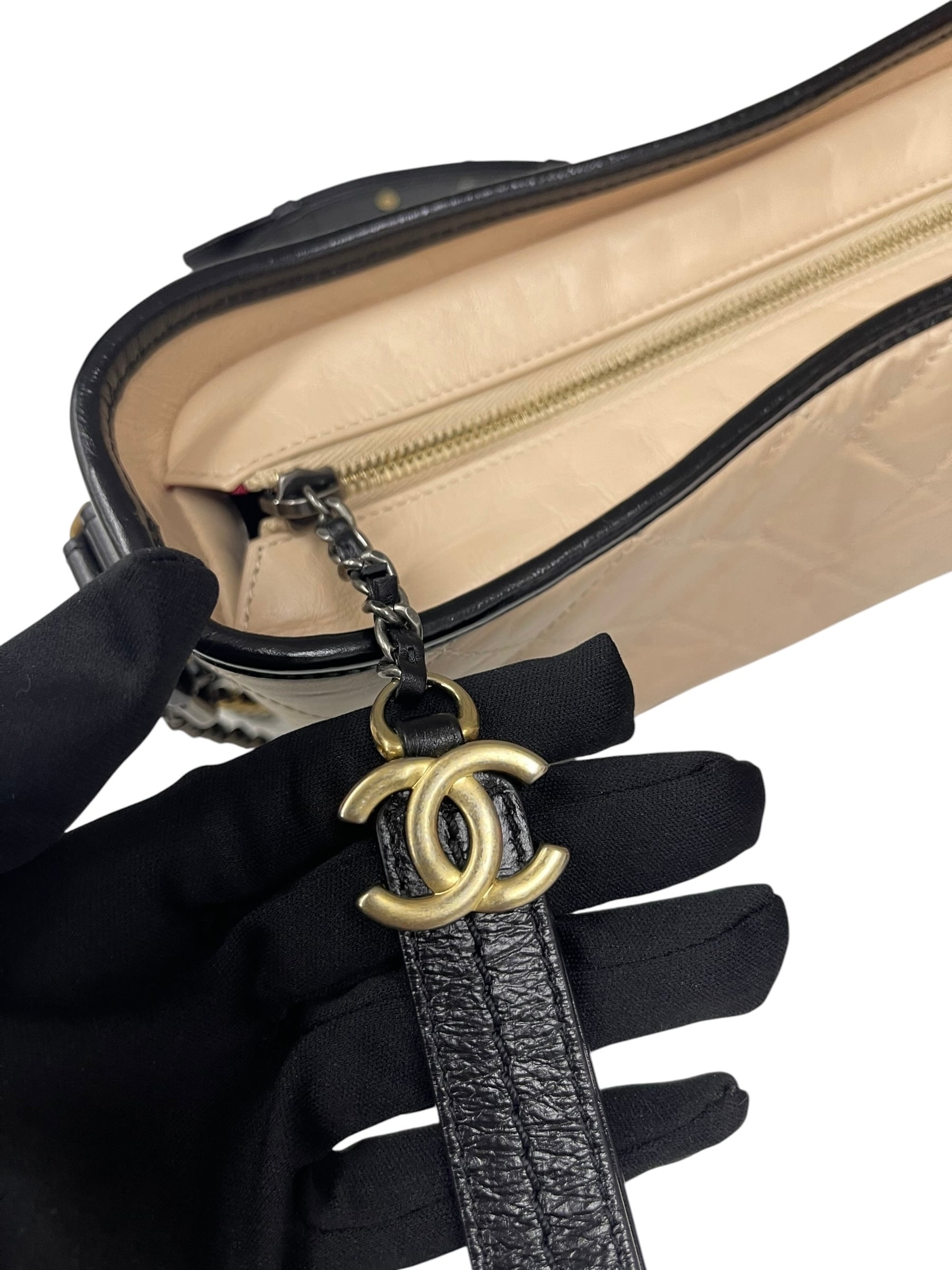 Pre-owned Chanel Gabrielle Hobo / Product Code: 071007