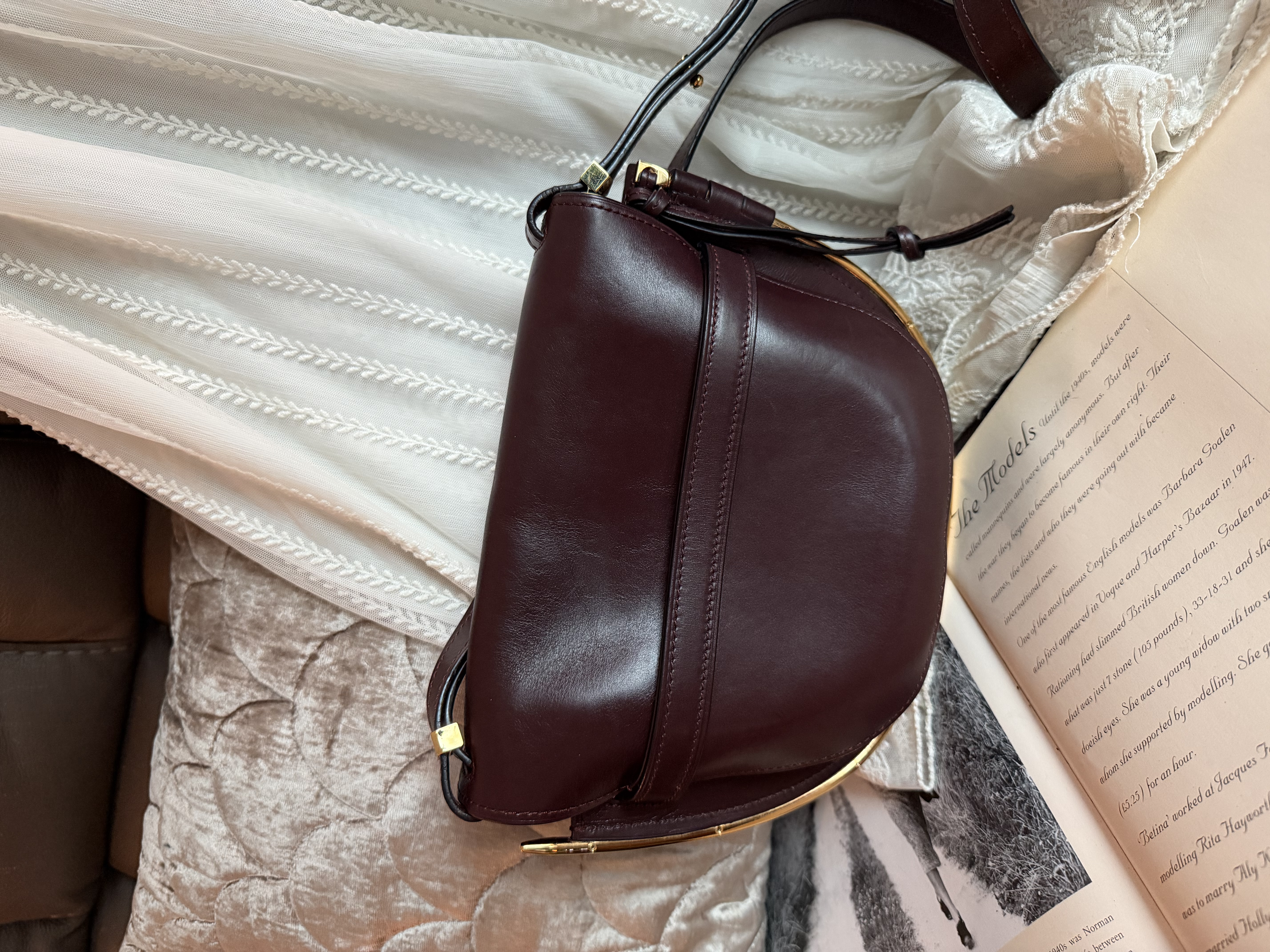 Loewe gate bag 