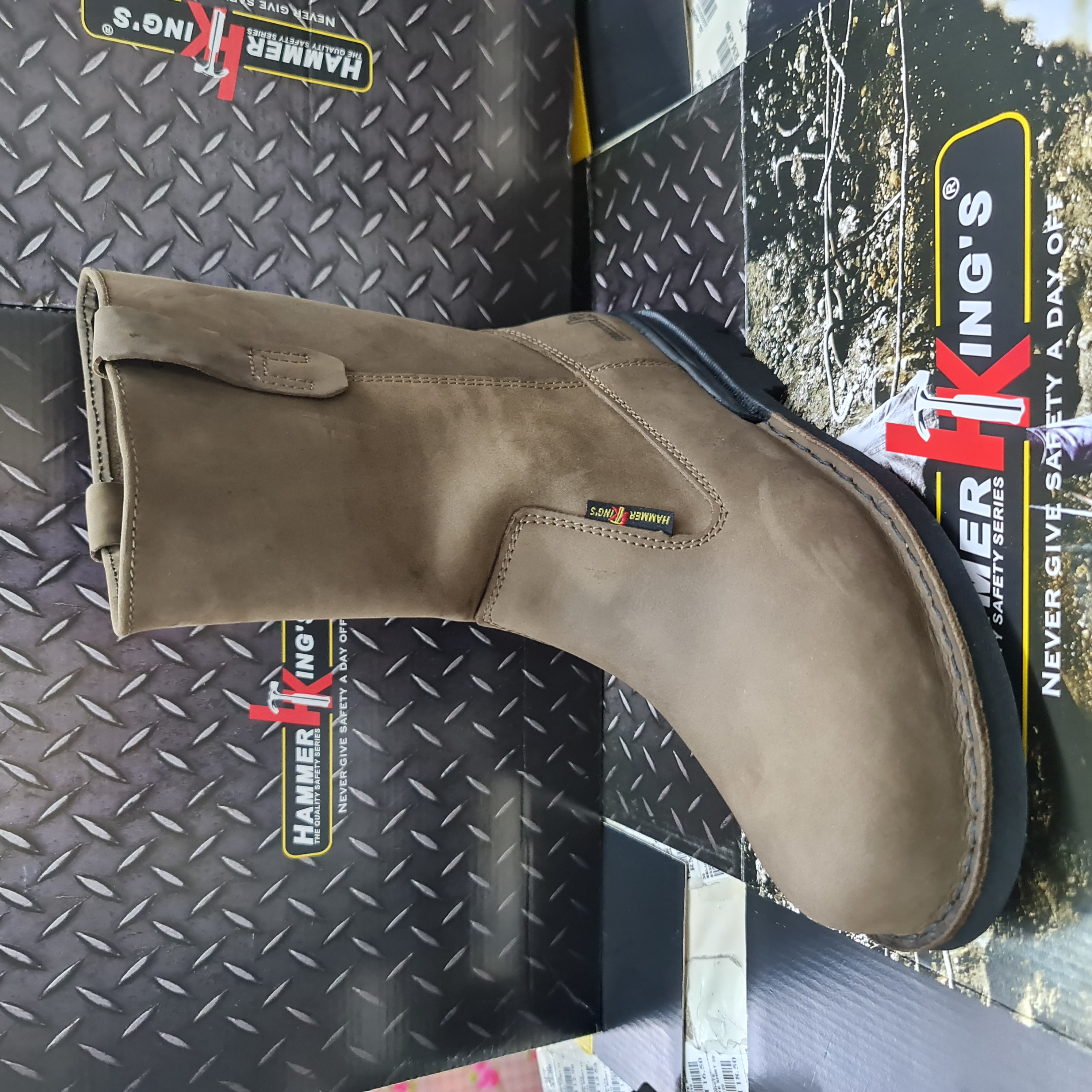 Hammer Kings 13036 Premium Cow Hide Safety Mens Shoes High Cut Lace-up Composite Toe Cap Leather Working Shoes Foam Boots Kasut Keselamatan