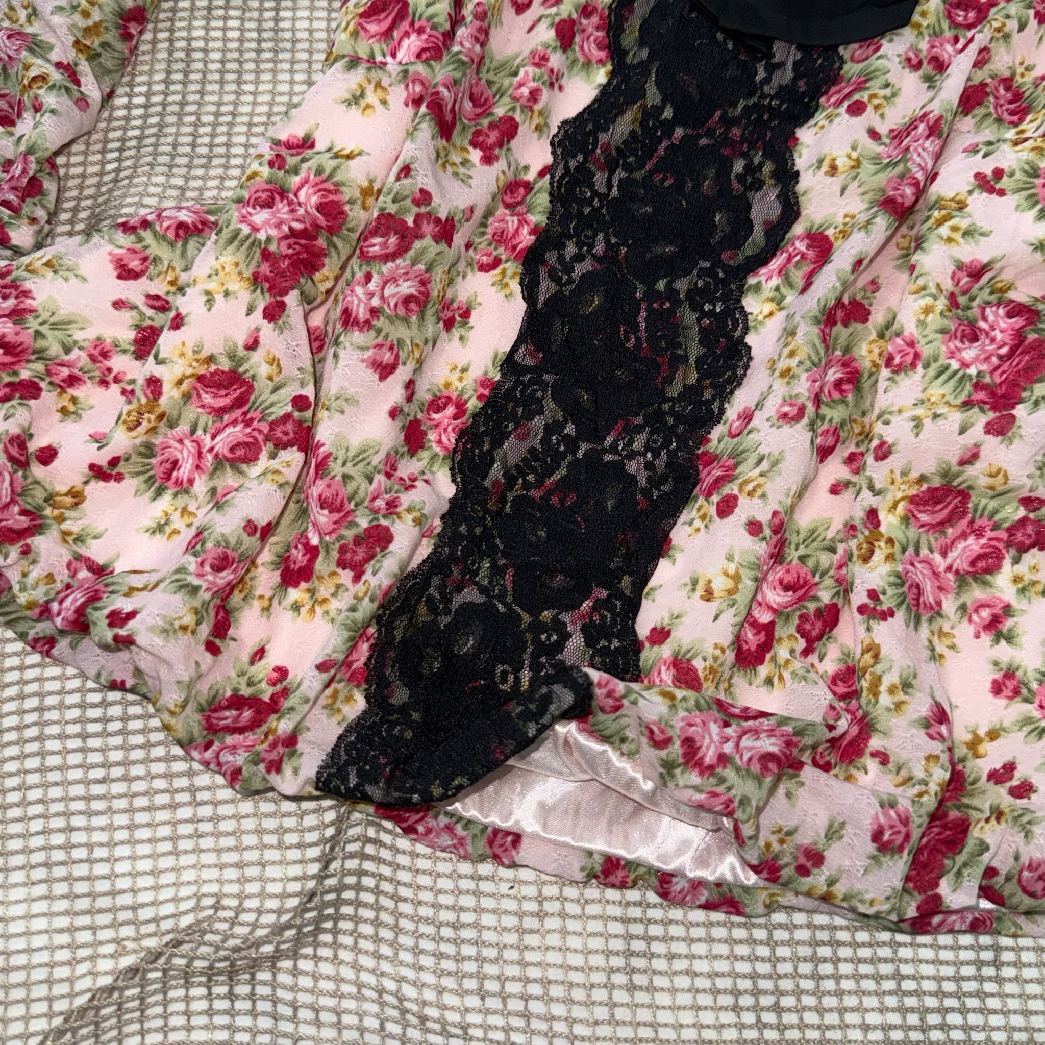 Vintage Japanese Aesthetic Rose Top