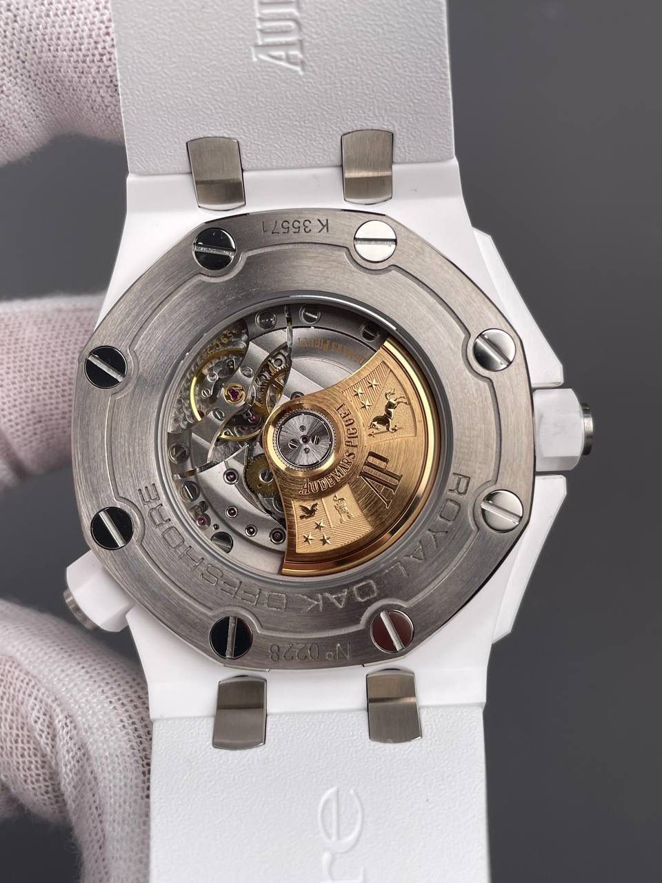 🚀皇家橡树15707 白陶瓷/42mm/3120一体机💯