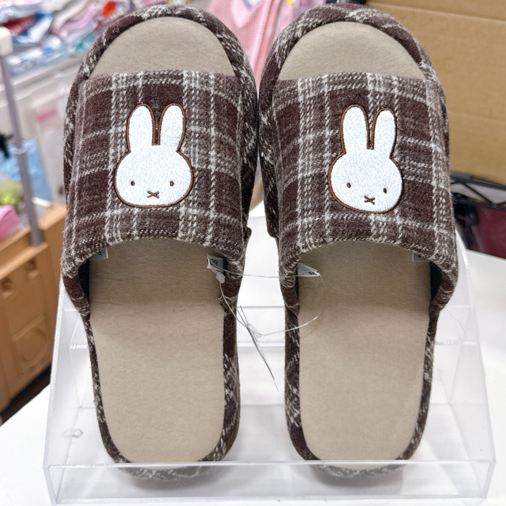 日本限定版Miffy家居拖鞋 23至25 cm