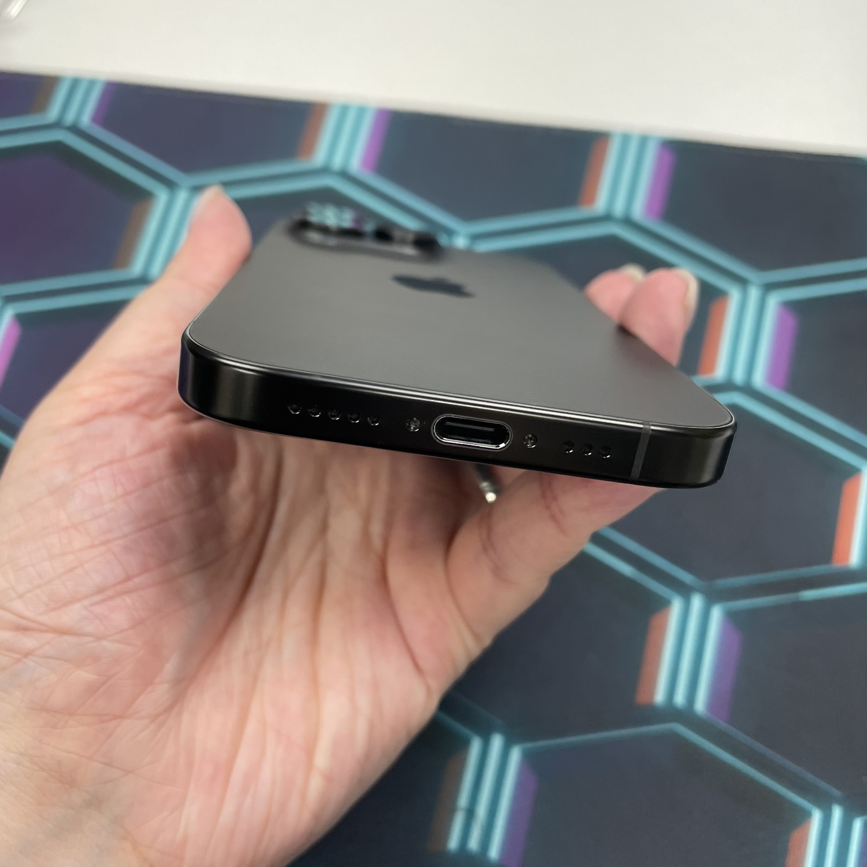 *6584 16 Pro 完美機 256GB 電88 黑色 black