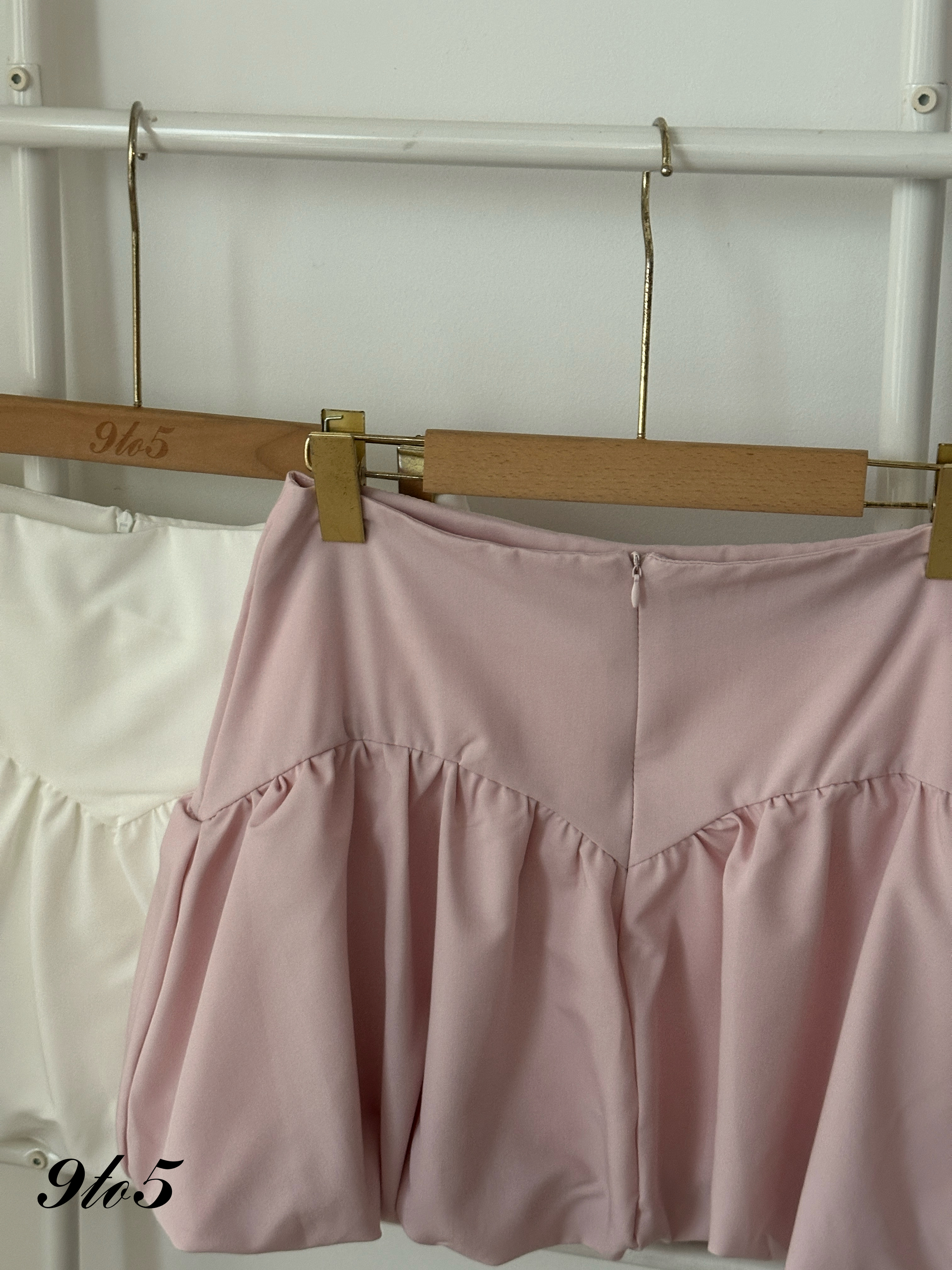 D2328 Sleeveless Tweed Matching Set - Cream & Pink