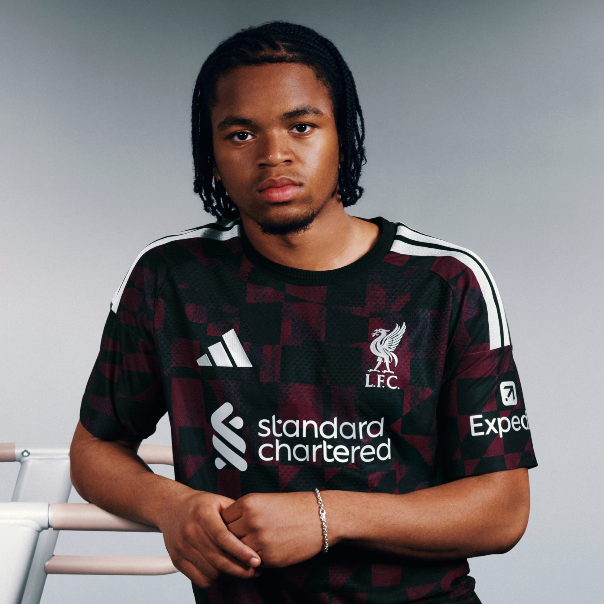 🚩Kop的旗海震撼 Adidas Liverpool 利物浦 2026-27 三客球員版球衣 (可加印字章) KA6858