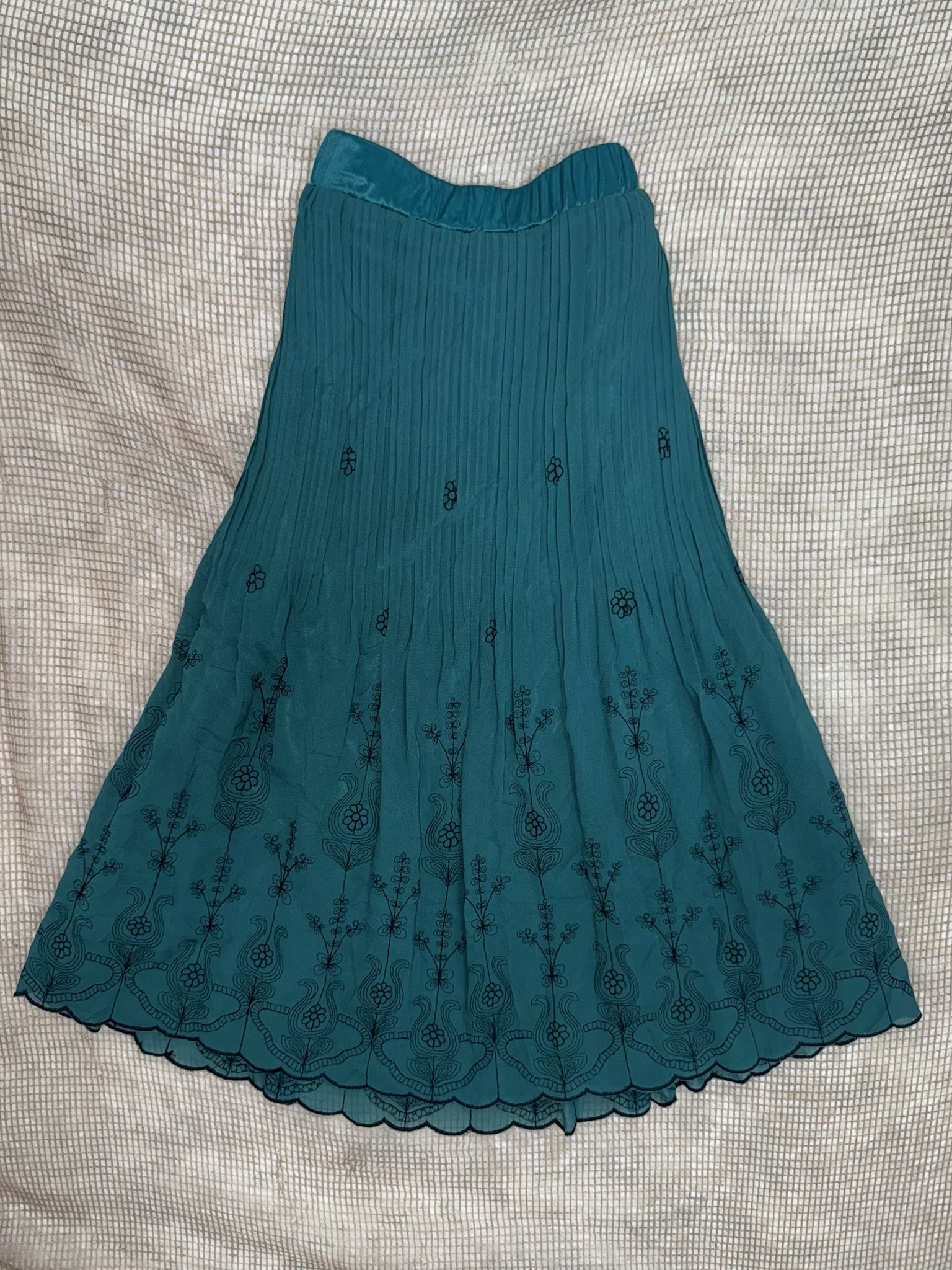 Fairycore Peacock Green Flared Skirt with Scalloped Lace Edge