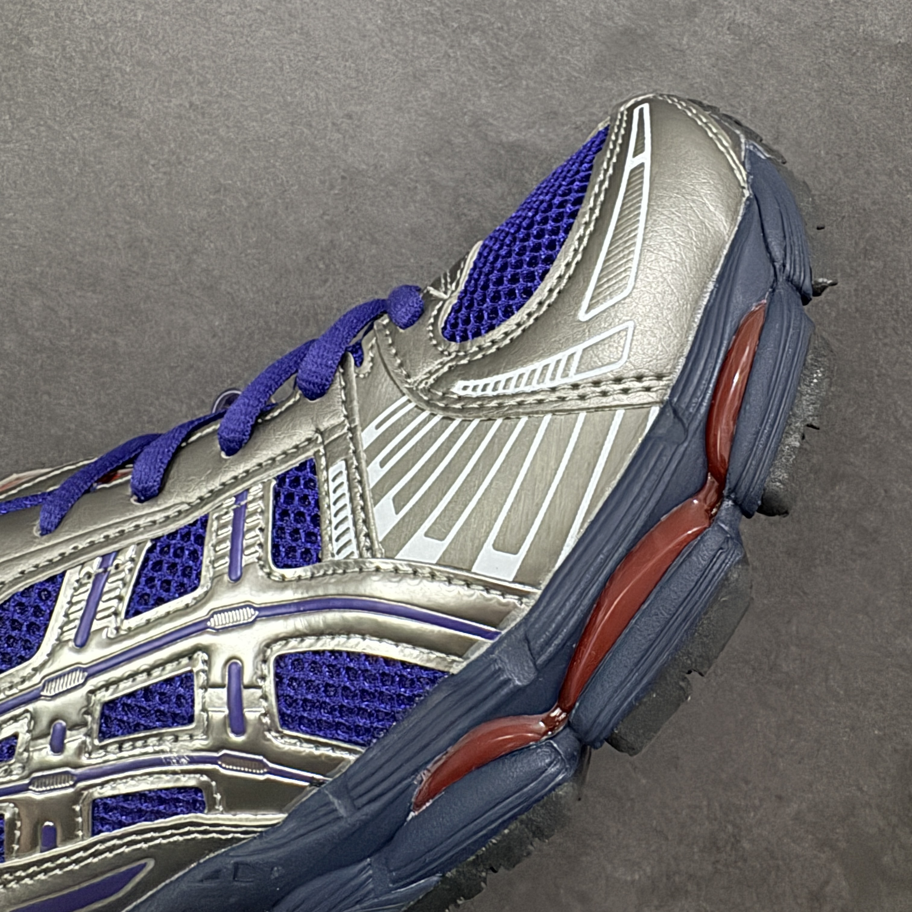 ASICS Gel-Kayano 12.1