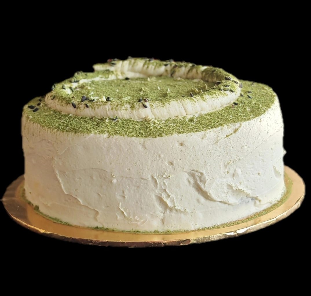 Keto Black Sesame Almonds Cake with Matcha Frosting - 5" / Ready Stock